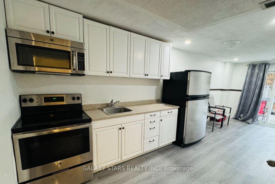 Photo 5 of Unit 26, 1995 Pine Grove Avenue, Pickering, Highbush — HOMEH