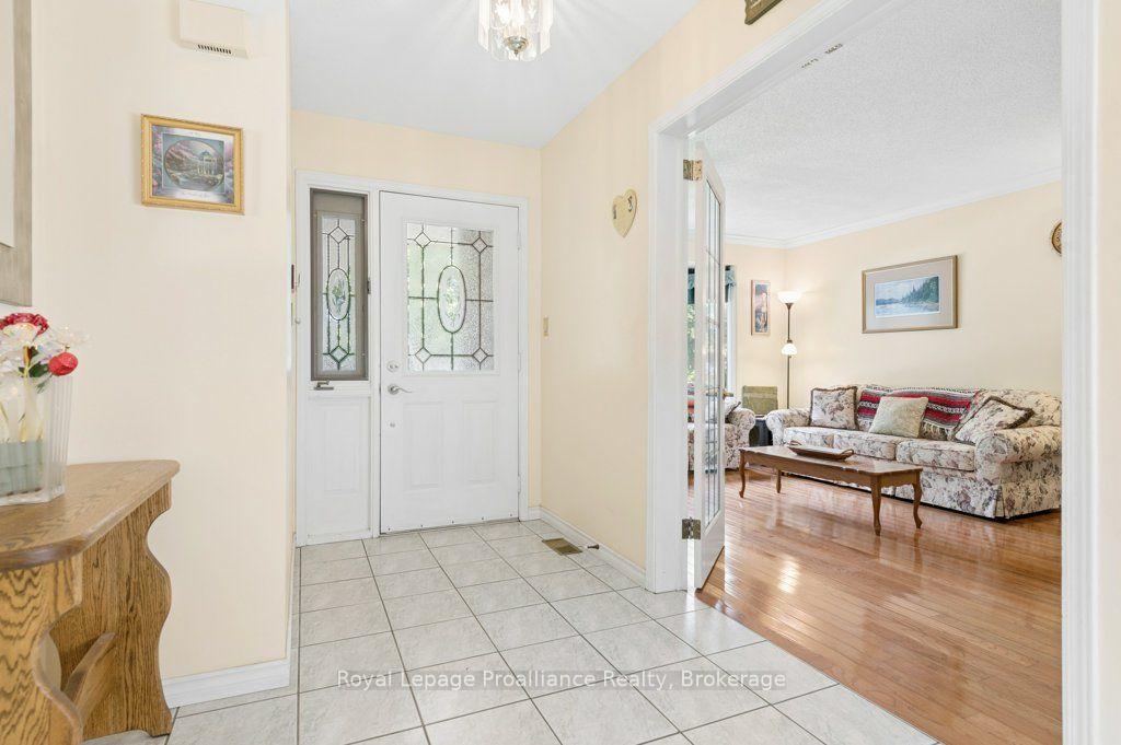 Photo 5 of 14 Parker Drive, Quinte West, Murray Ward — HOMEH