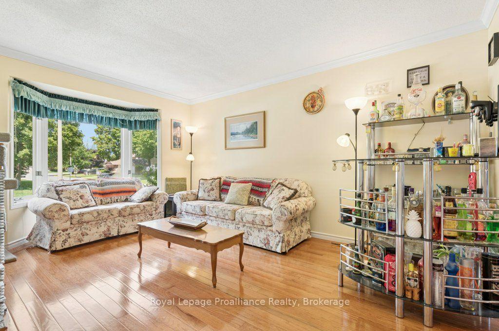 Photo 7 of 14 Parker Drive, Quinte West, Murray Ward — HOMEH