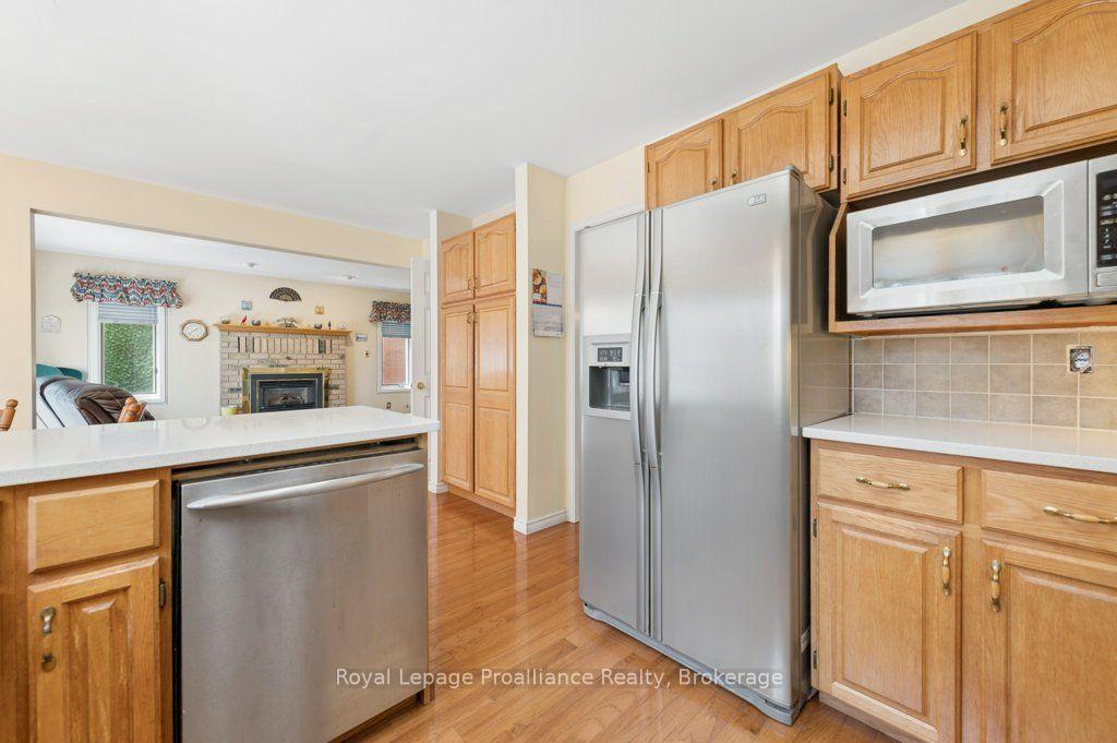 Photo 16 of 14 Parker Drive, Quinte West, Murray Ward — HOMEH