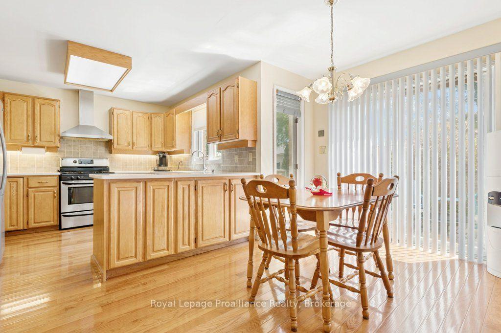 Photo 17 of 14 Parker Drive, Quinte West, Murray Ward — HOMEH