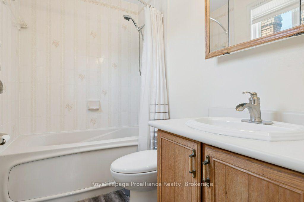 Photo 23 of 14 Parker Drive, Quinte West, Murray Ward — HOMEH