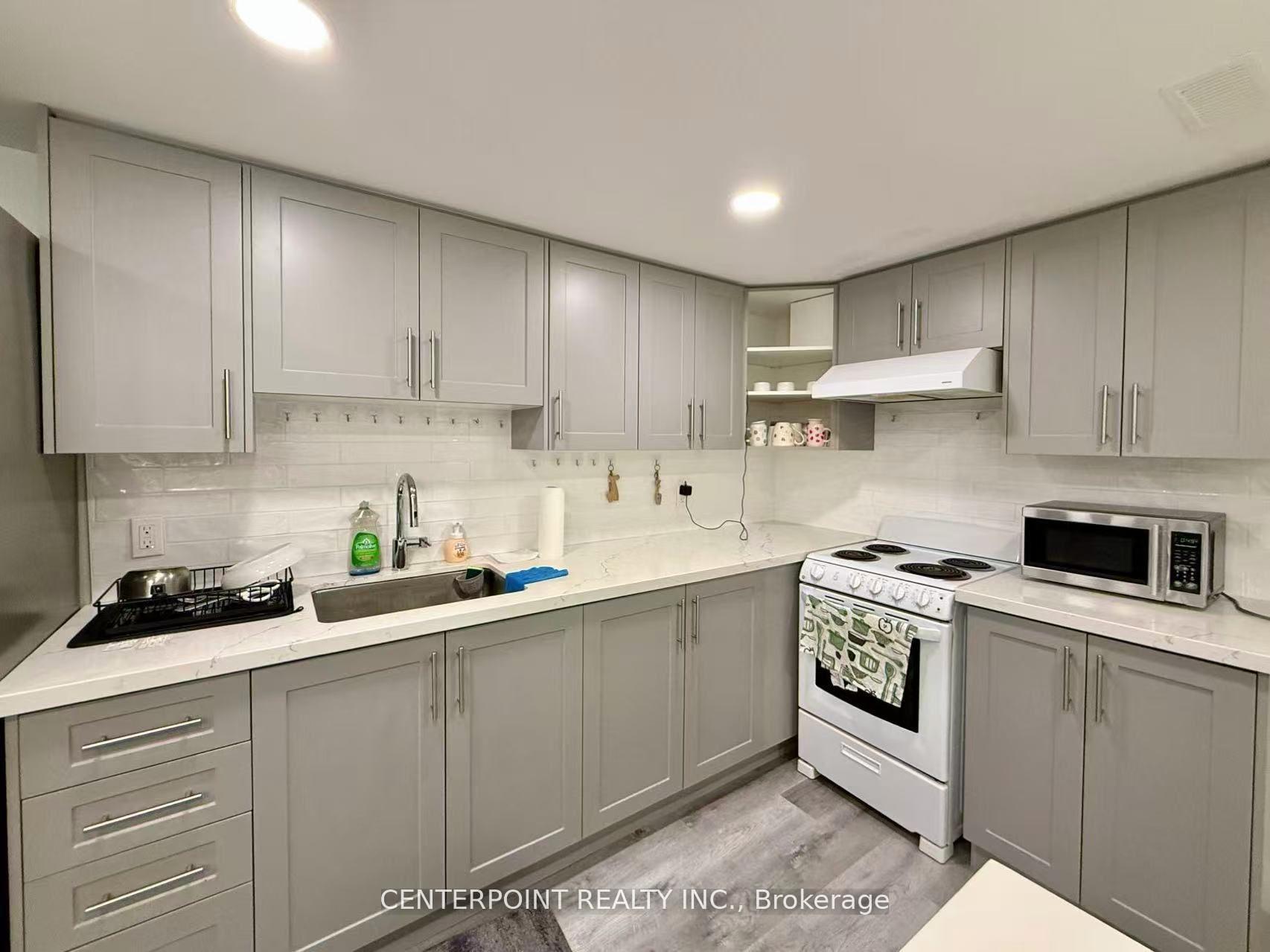 Photo 4 of Unit Bmt, 85 Montressor Drive, North York, St. Andrew-Windfields — HOMEH