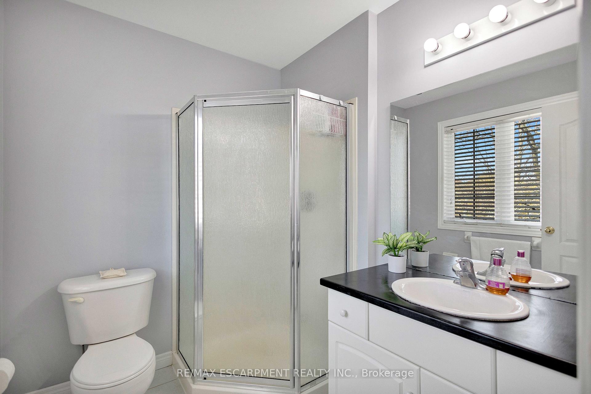 Photo 21 of Unit 8, 232 Stonehenge Drive, Hamilton, Ancaster — HOMEH