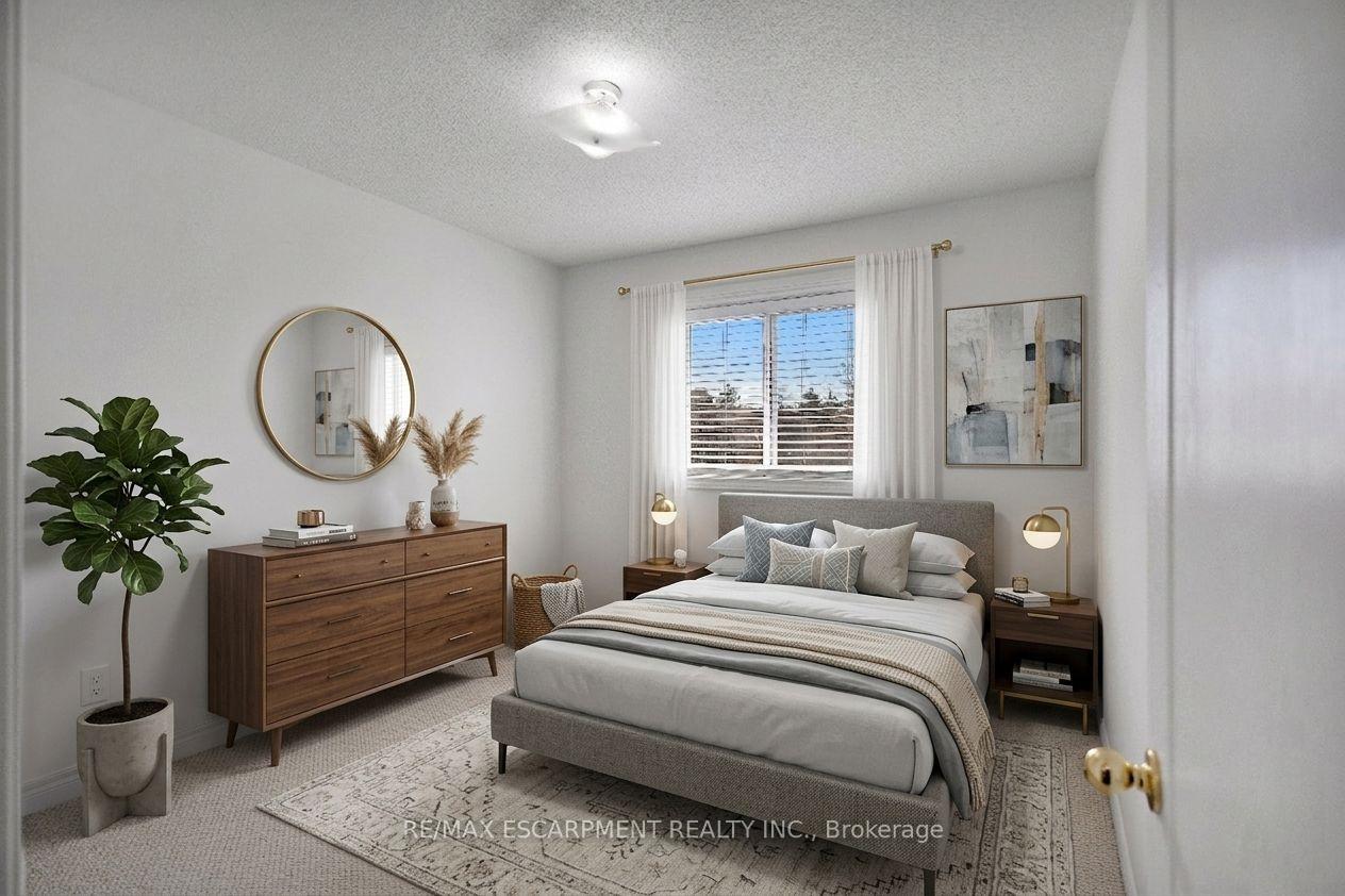 Photo 25 of Unit 8, 232 Stonehenge Drive, Hamilton, Ancaster — HOMEH