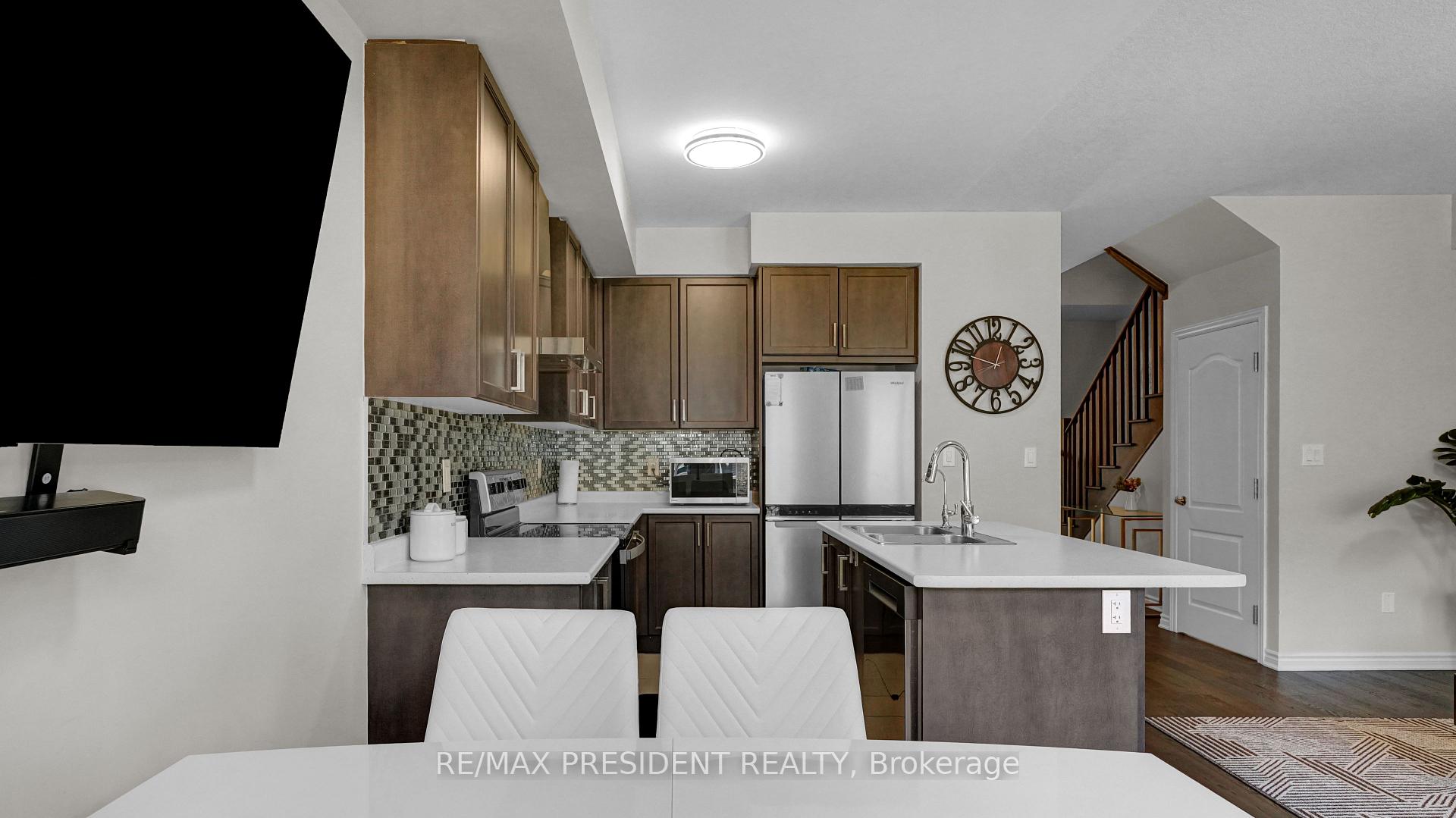 Photo 9 of 105 Eva Drive, Woolwich, Breslau — HOMEH