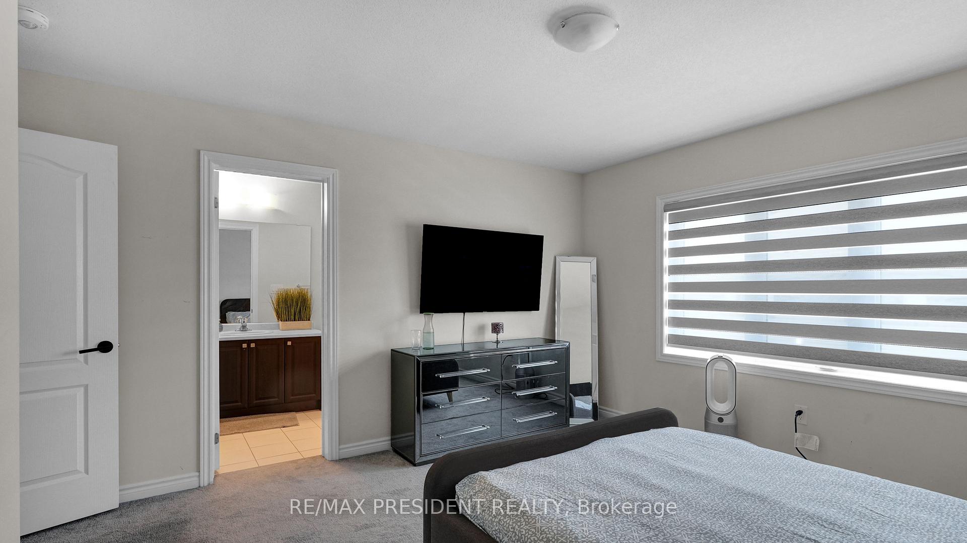 Photo 14 of 105 Eva Drive, Woolwich, Breslau — HOMEH