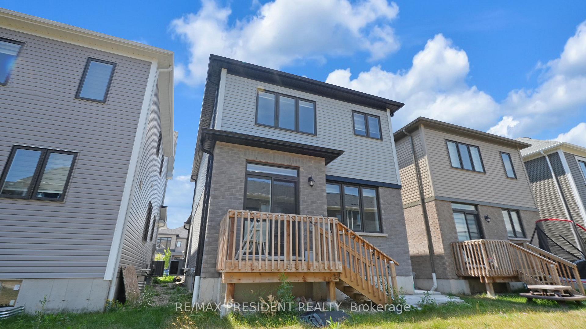 Photo 37 of 105 Eva Drive, Woolwich, Breslau — HOMEH