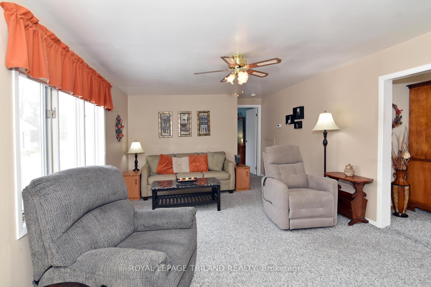 Photo 9 of Unit 27, 9385 Ipperwash Road, Lambton Shores — HOMEH