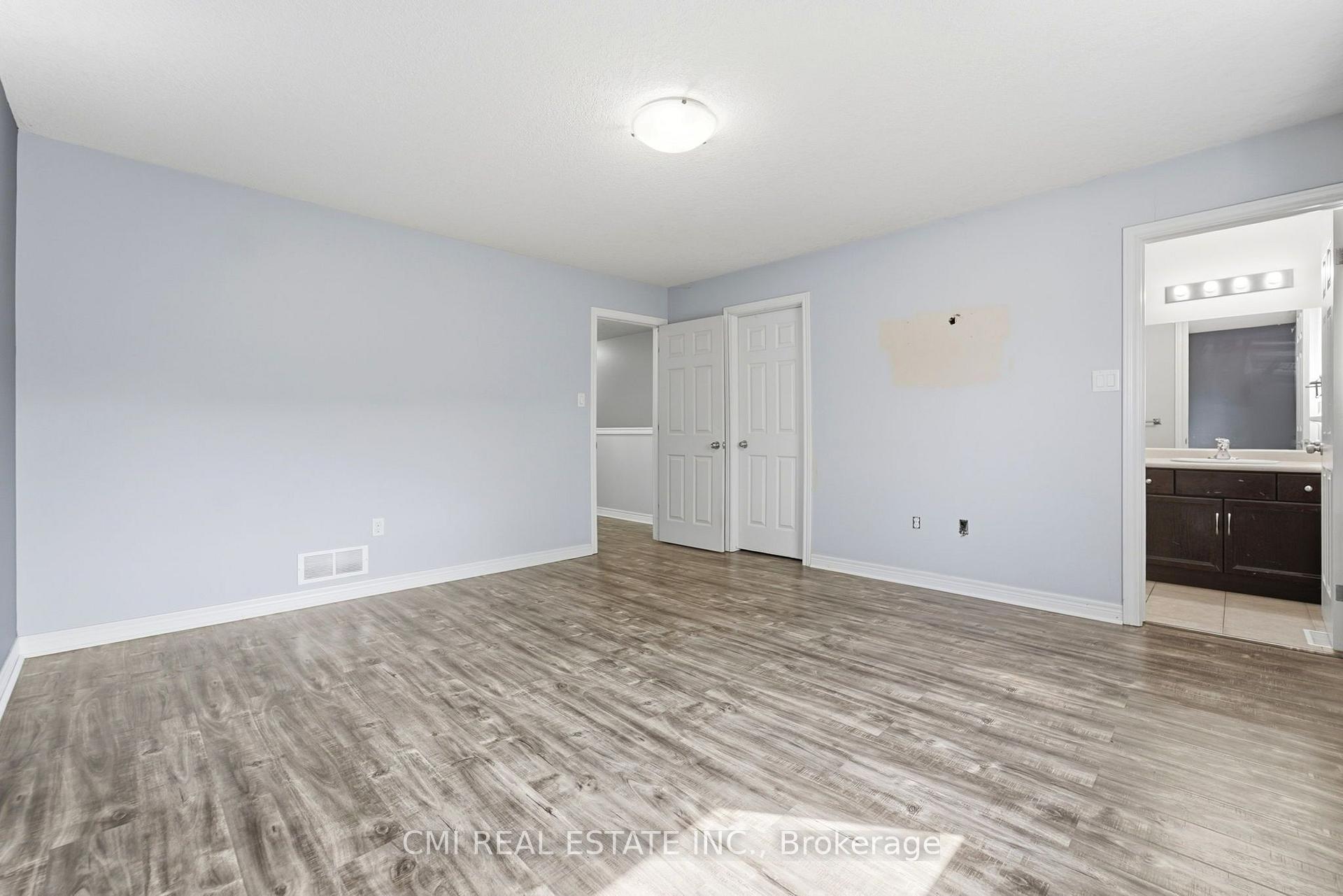 Photo 18 of Unit 40, 105 Bard Boulevard, Guelph, Pineridge/Westminster Woods — HOMEH