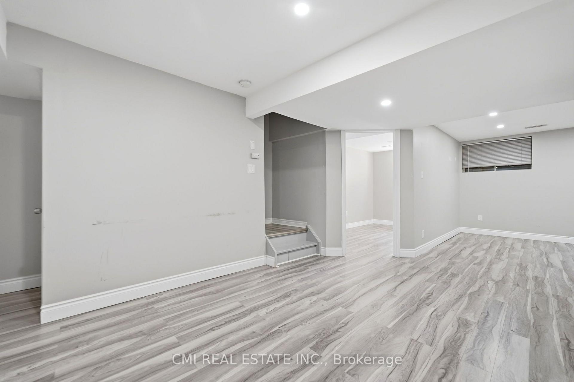 Photo 35 of Unit 40, 105 Bard Boulevard, Guelph, Pineridge/Westminster Woods — HOMEH