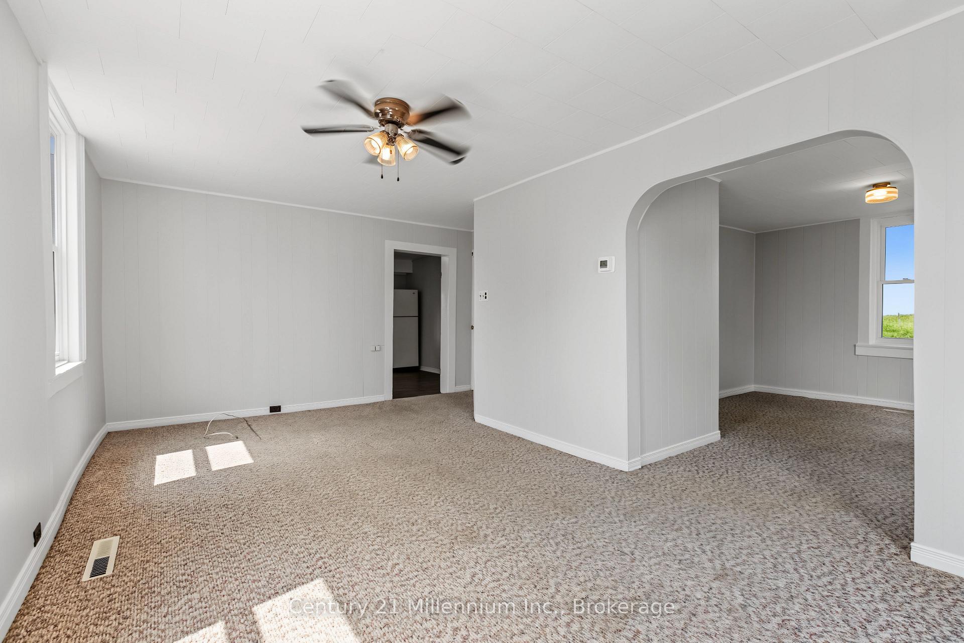 Photo 13 of 306 David Winkler Parkway, West Grey — HOMEH