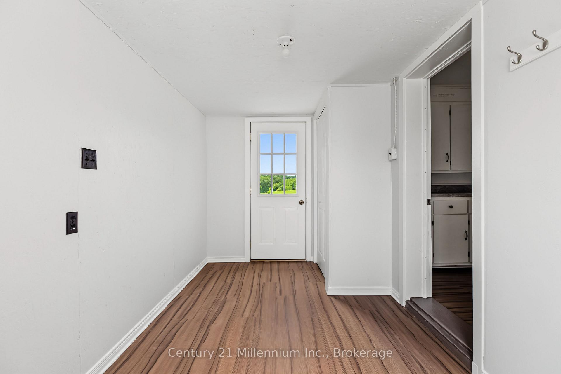 Photo 23 of 306 David Winkler Parkway, West Grey — HOMEH