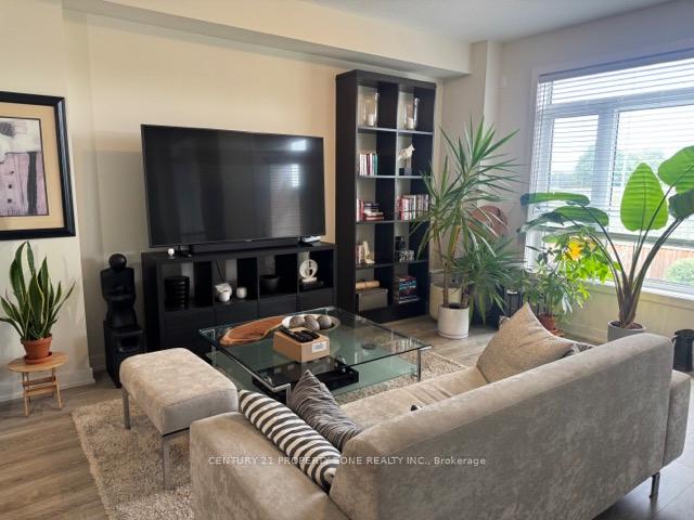 Photo 11 of Unit 64, 590 North Service Road, Hamilton, Stoney Creek — HOMEH