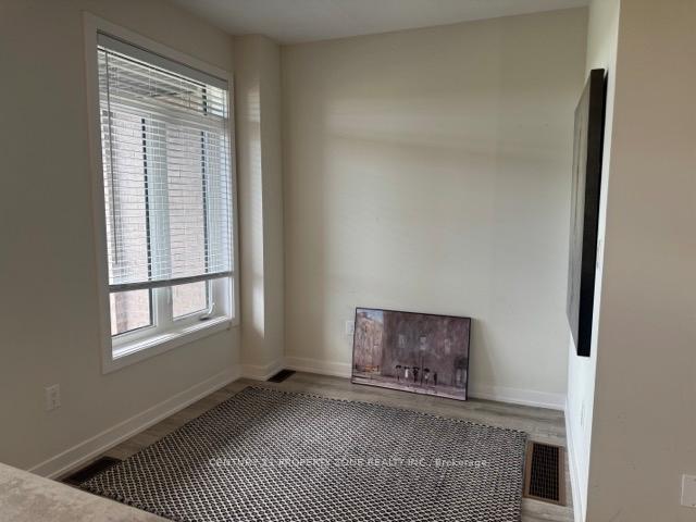 Photo 13 of Unit 64, 590 North Service Road, Hamilton, Stoney Creek — HOMEH