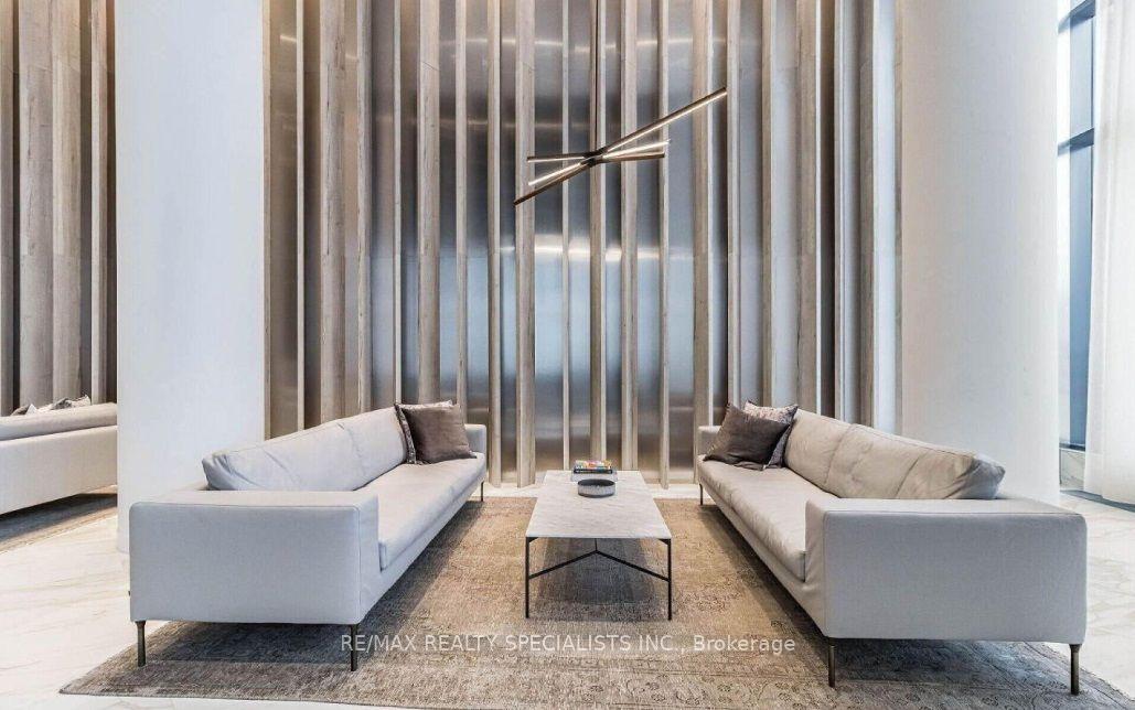 Photo 16 of Unit 3510, 3900 Confederation Parkway, Mississauga, City Centre — HOMEH