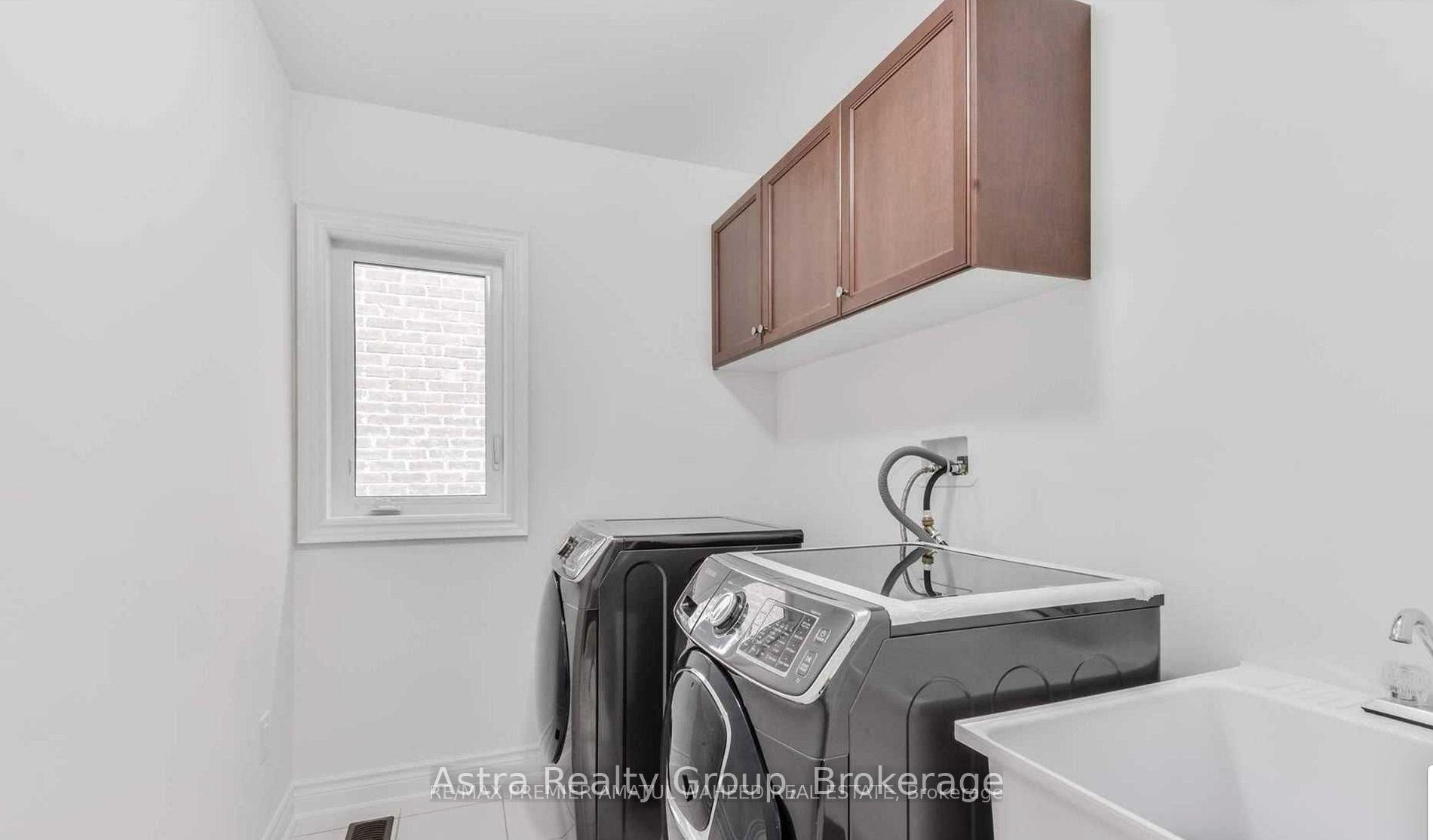 Photo 23 of 596 Mactier Drive, Vaughan, Kleinburg — HOMEH