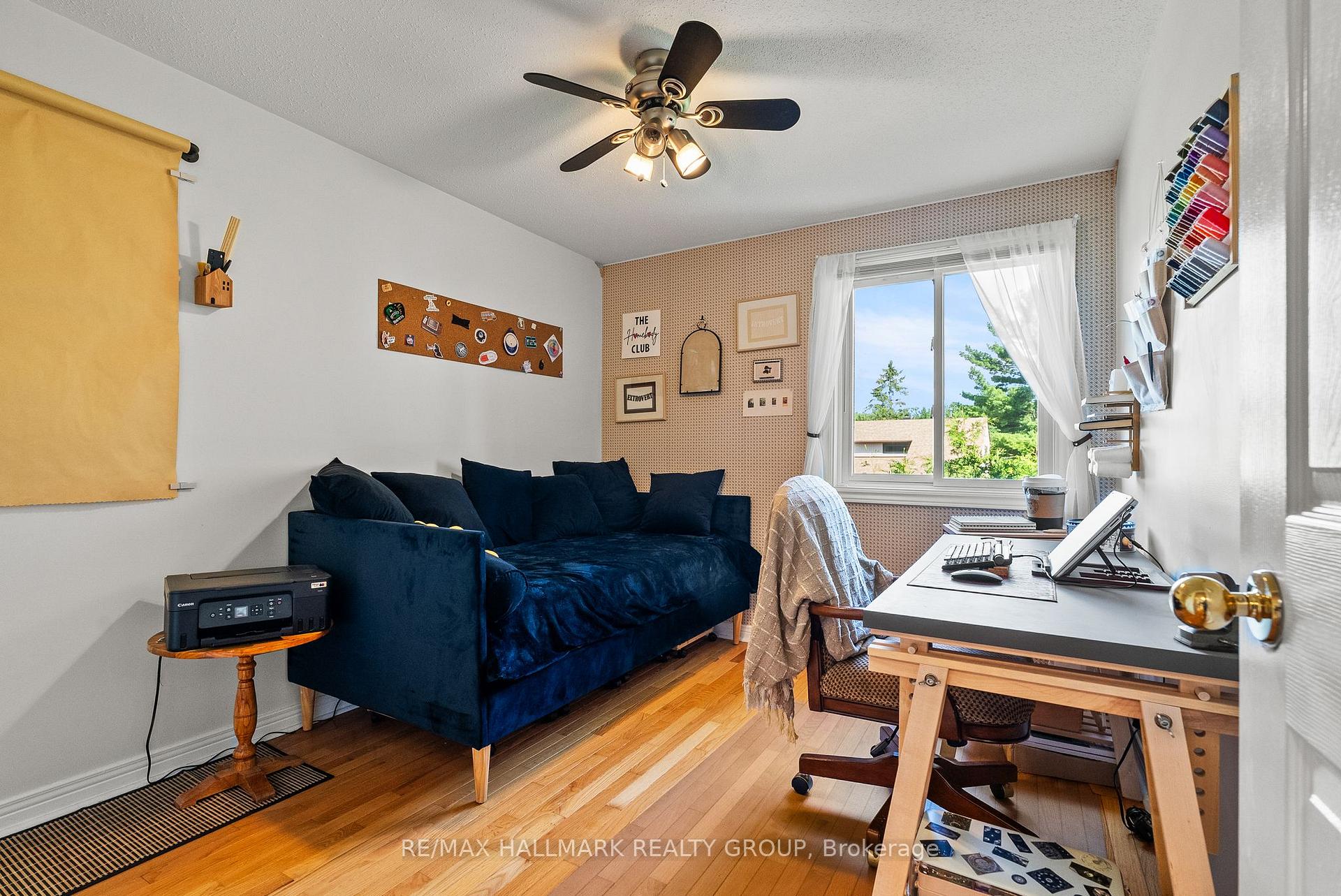 Photo 23 of 932 Beauclaire Drive, Ottawa, Orleans Wood — HOMEH