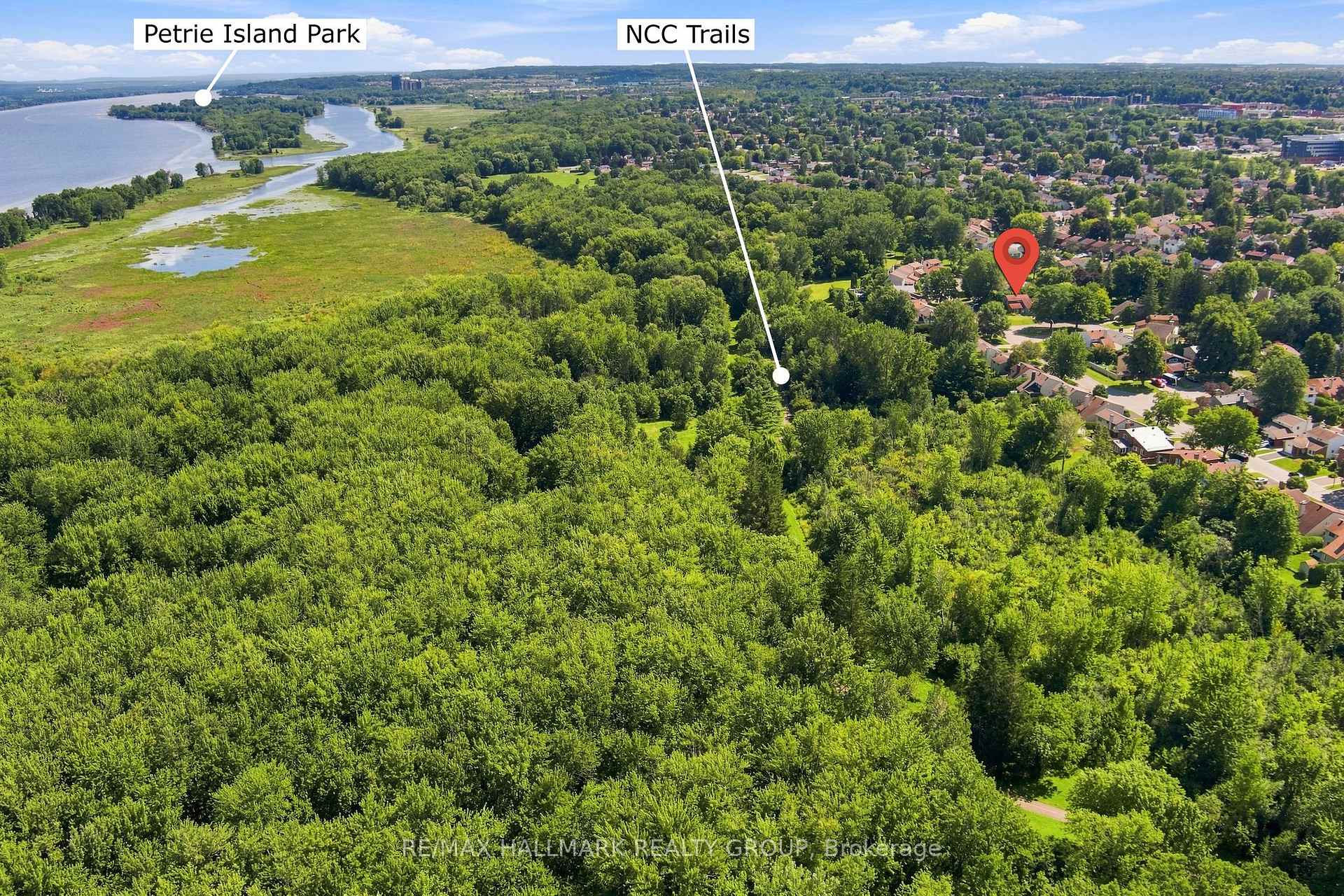 Photo 31 of 932 Beauclaire Drive, Ottawa, Orleans Wood — HOMEH