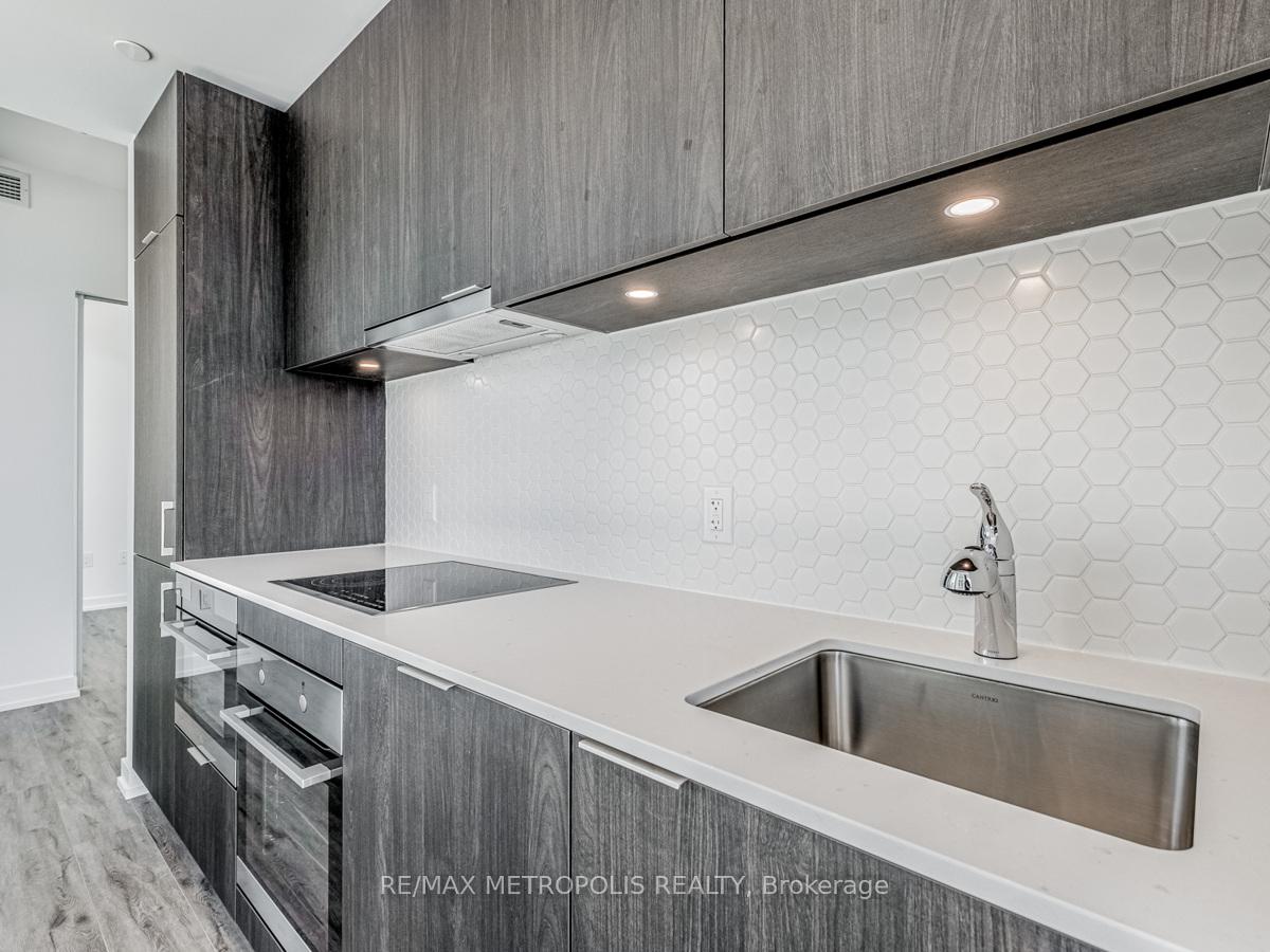 Photo 14 of Unit 1508, 158 Front Street E, Toronto, Bay Street Corridor — HOMEH