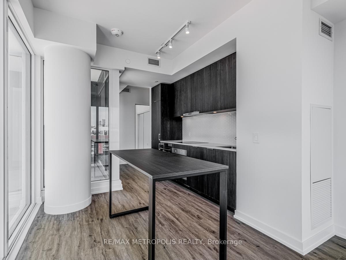 Photo 16 of Unit 1508, 158 Front Street E, Toronto, Bay Street Corridor — HOMEH