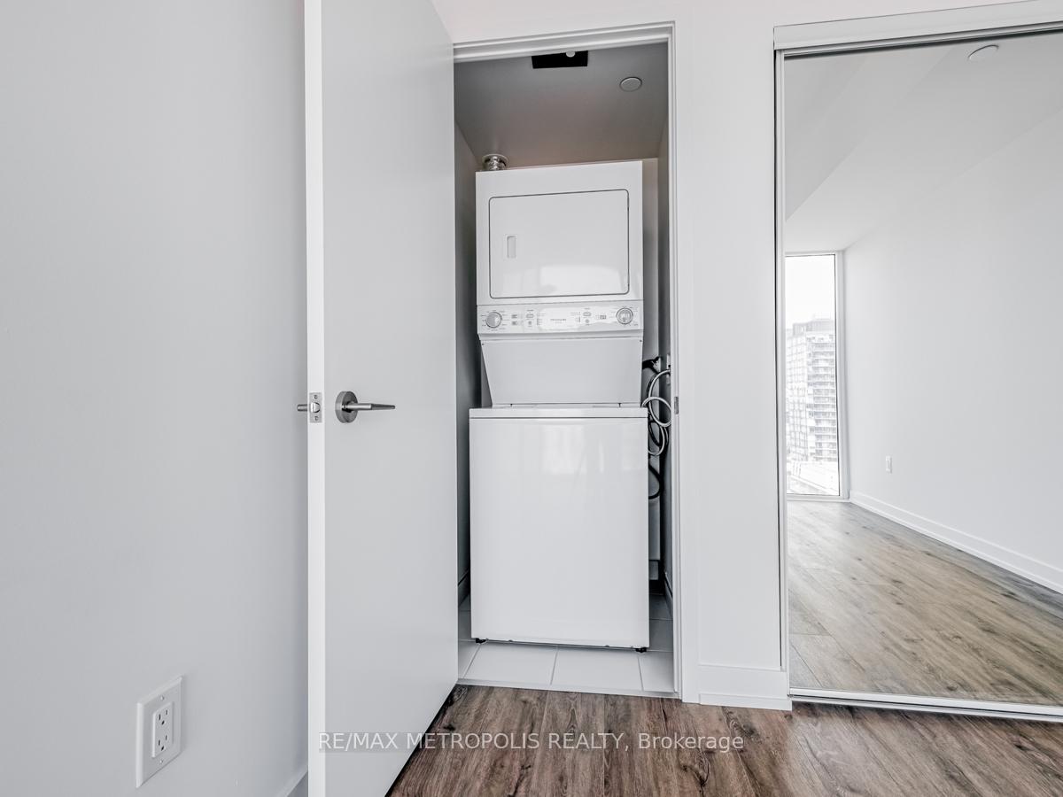Photo 22 of Unit 1508, 158 Front Street E, Toronto, Bay Street Corridor — HOMEH