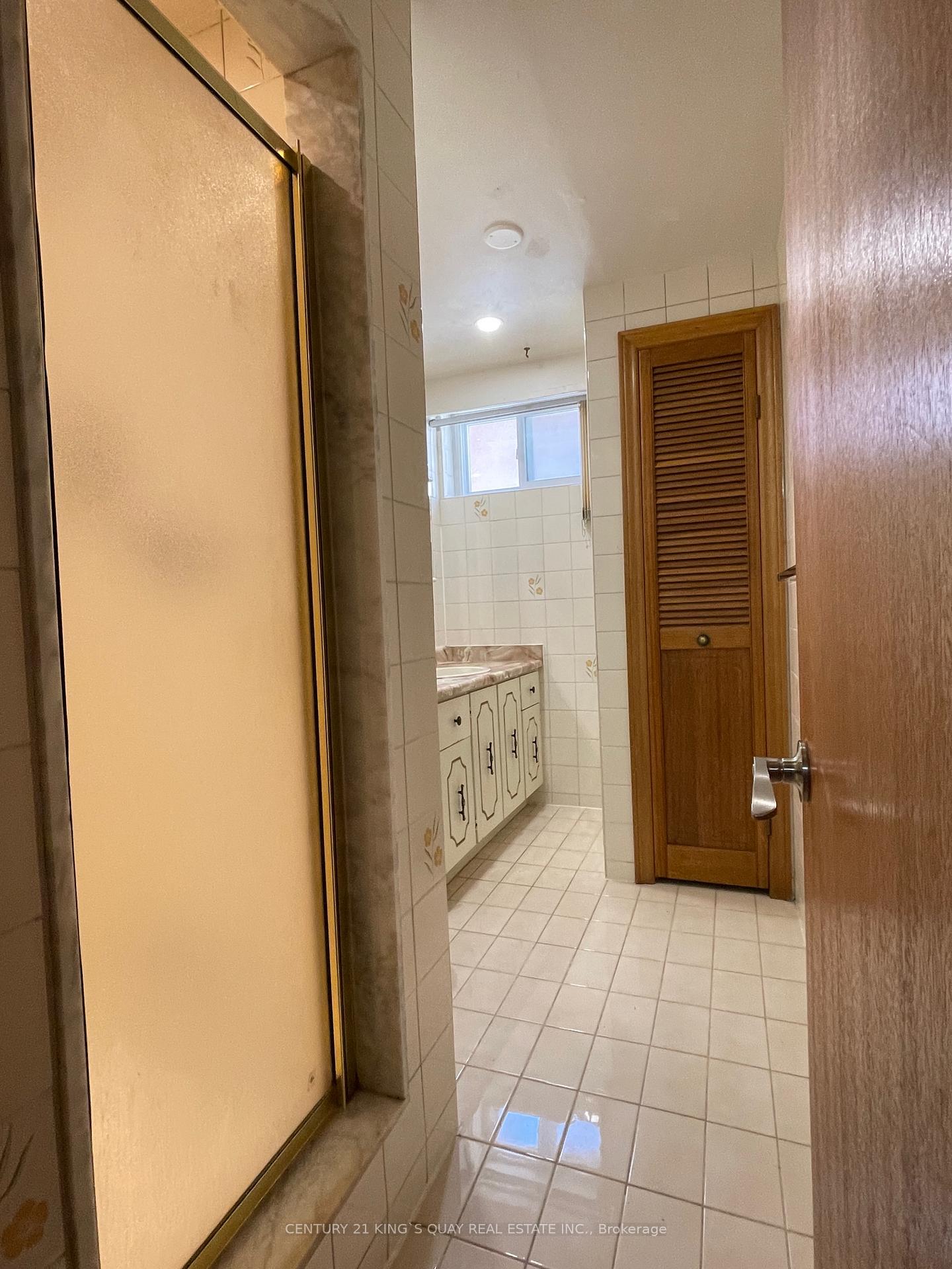 Photo 36 of 230 Raymerville Drive, Markham, Raymerville — HOMEH