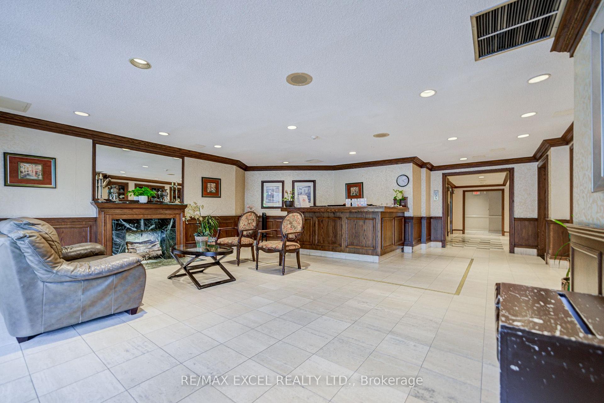 Photo 5 of Unit 906, 30 Thunder Grove, Scarborough, Agincourt North — HOMEH