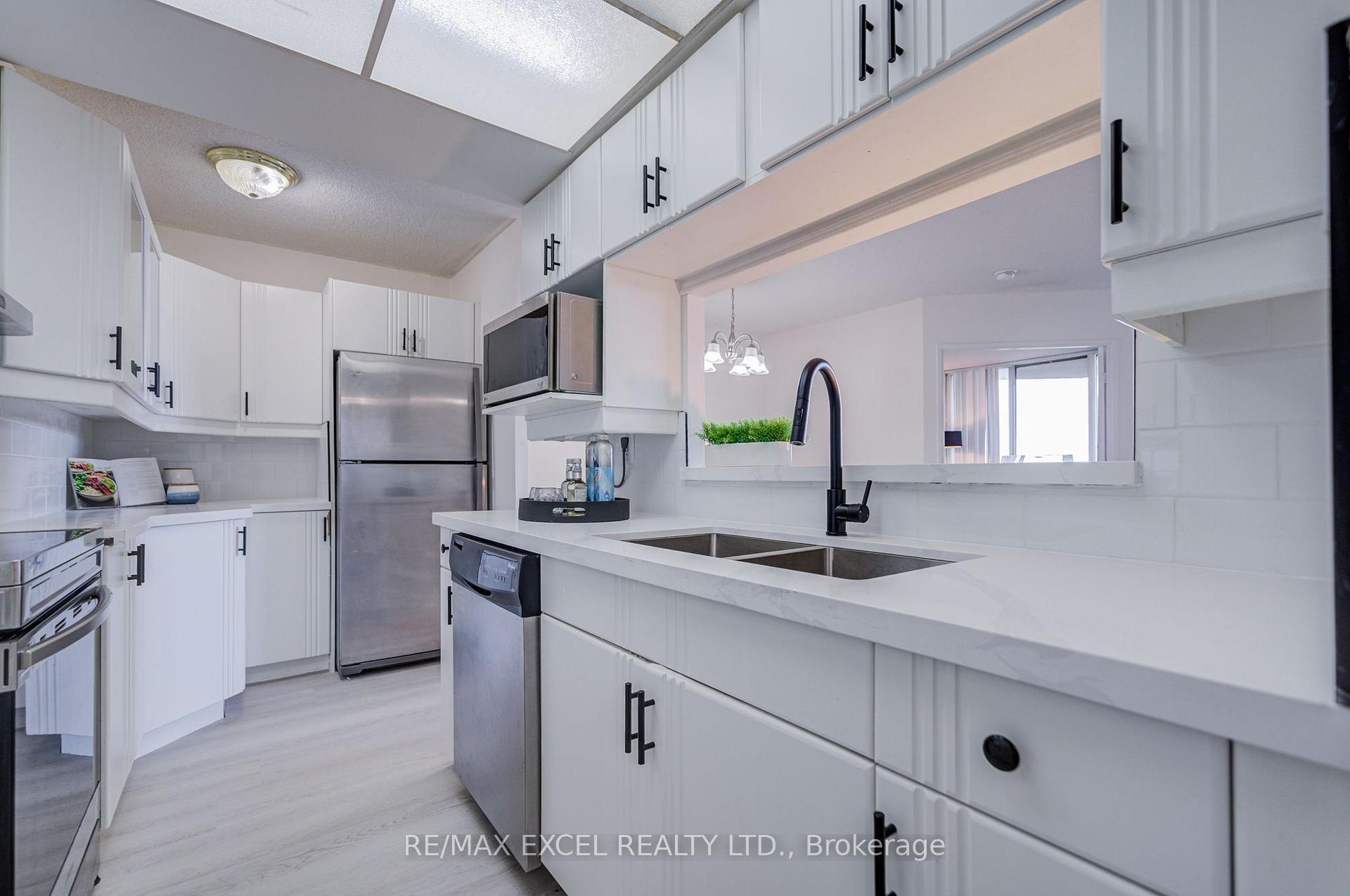 Photo 16 of Unit 906, 30 Thunder Grove, Scarborough, Agincourt North — HOMEH