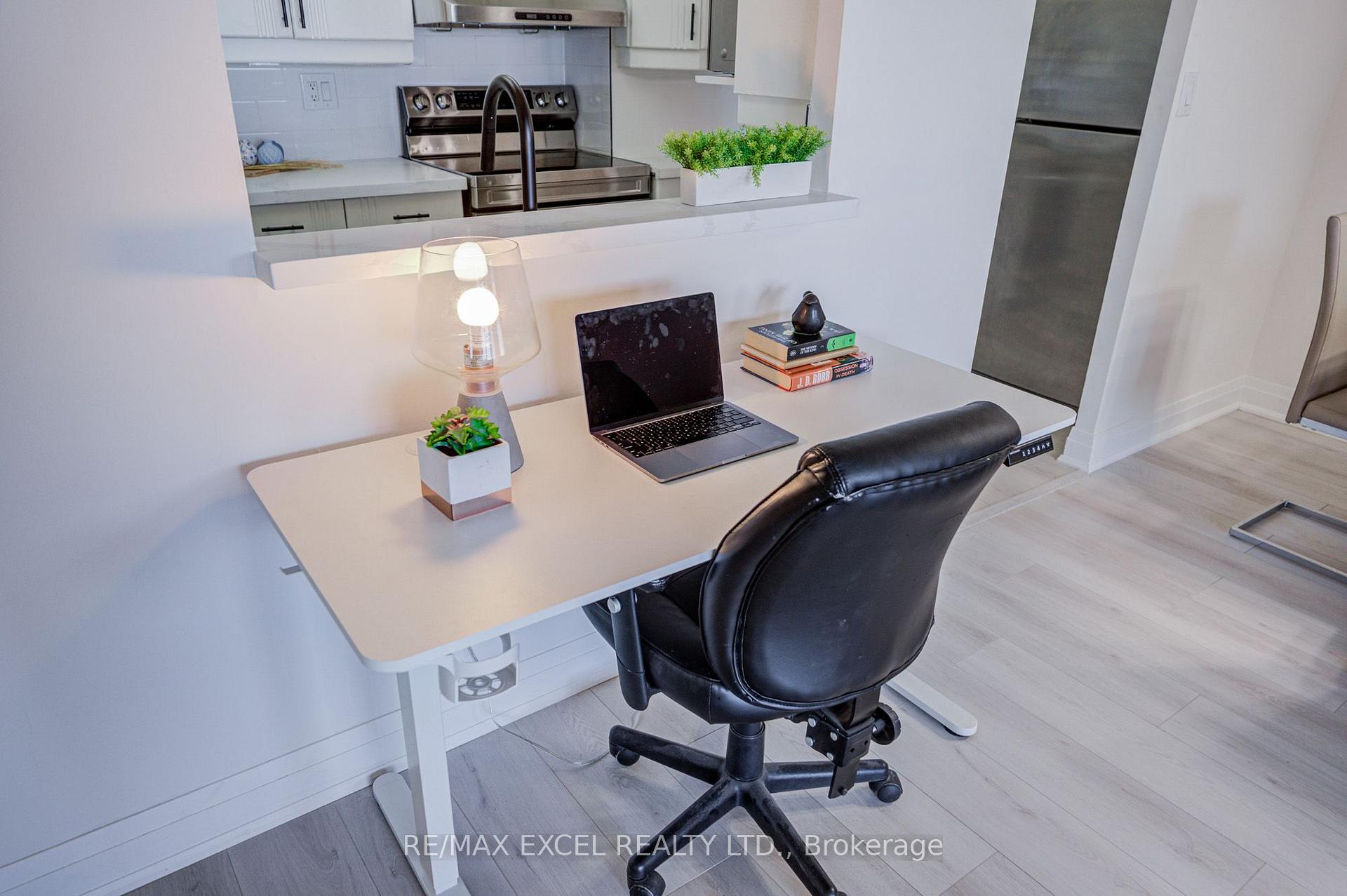 Photo 26 of Unit 906, 30 Thunder Grove, Scarborough, Agincourt North — HOMEH