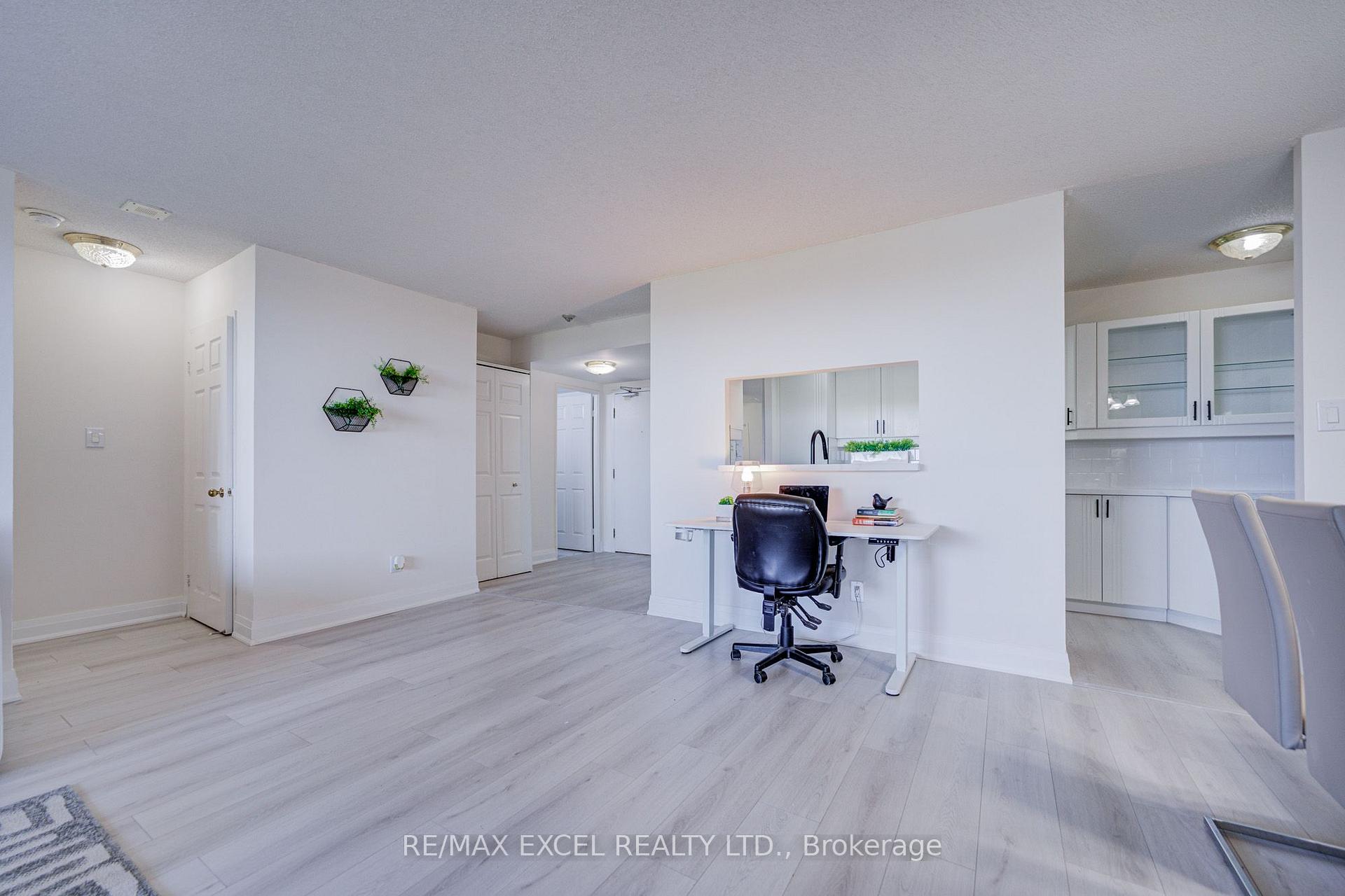 Photo 32 of Unit 906, 30 Thunder Grove, Scarborough, Agincourt North — HOMEH