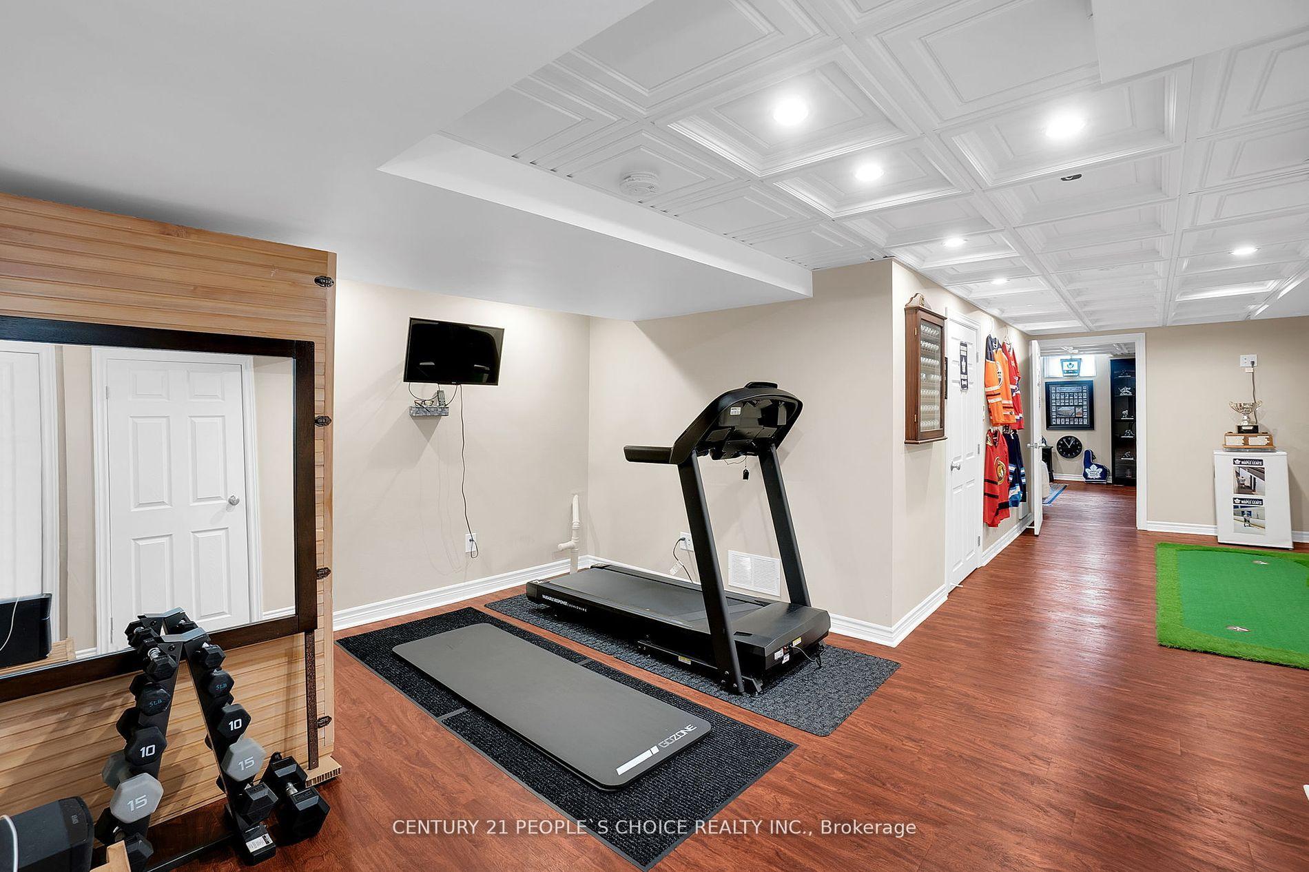 Photo 14 of 160 Carrier Crescent, Vaughan, Patterson — HOMEH