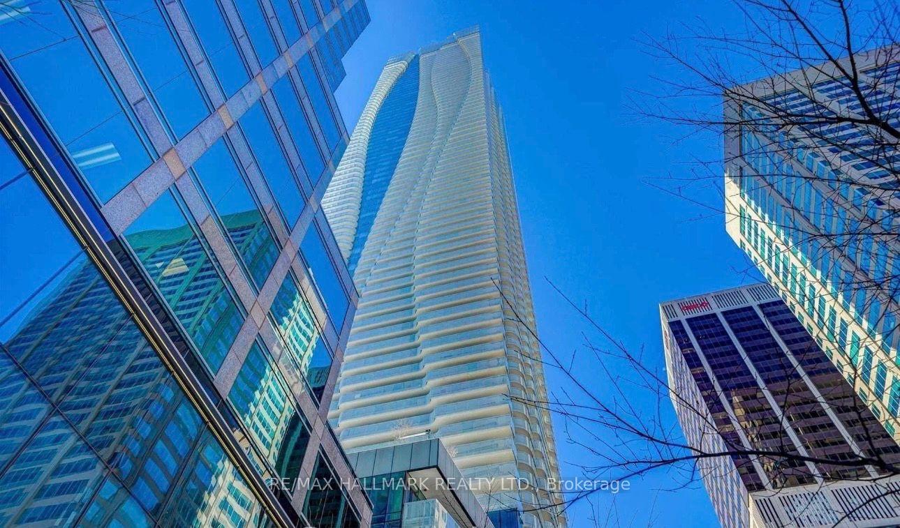 Photo 2 of Unit 6009, 1 Bloor Street E, Toronto, Church-Yonge Corridor — HOMEH