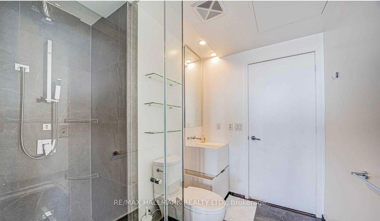 Photo 16 of Unit 6009, 1 Bloor Street E, Toronto, Church-Yonge Corridor — HOMEH