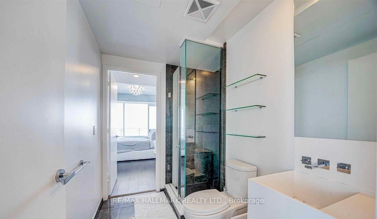 Photo 33 of Unit 6009, 1 Bloor Street E, Toronto, Church-Yonge Corridor — HOMEH