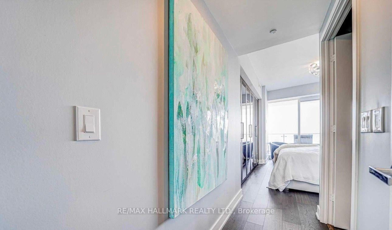 Photo 41 of Unit 6009, 1 Bloor Street E, Toronto, Church-Yonge Corridor — HOMEH