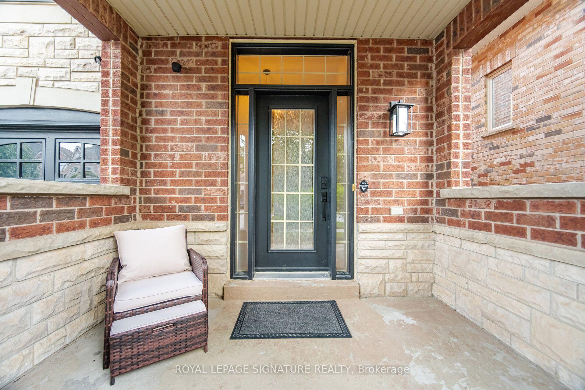 Photo 4 of 3059 Ferguson Drive, Burlington, Alton — HOMEH