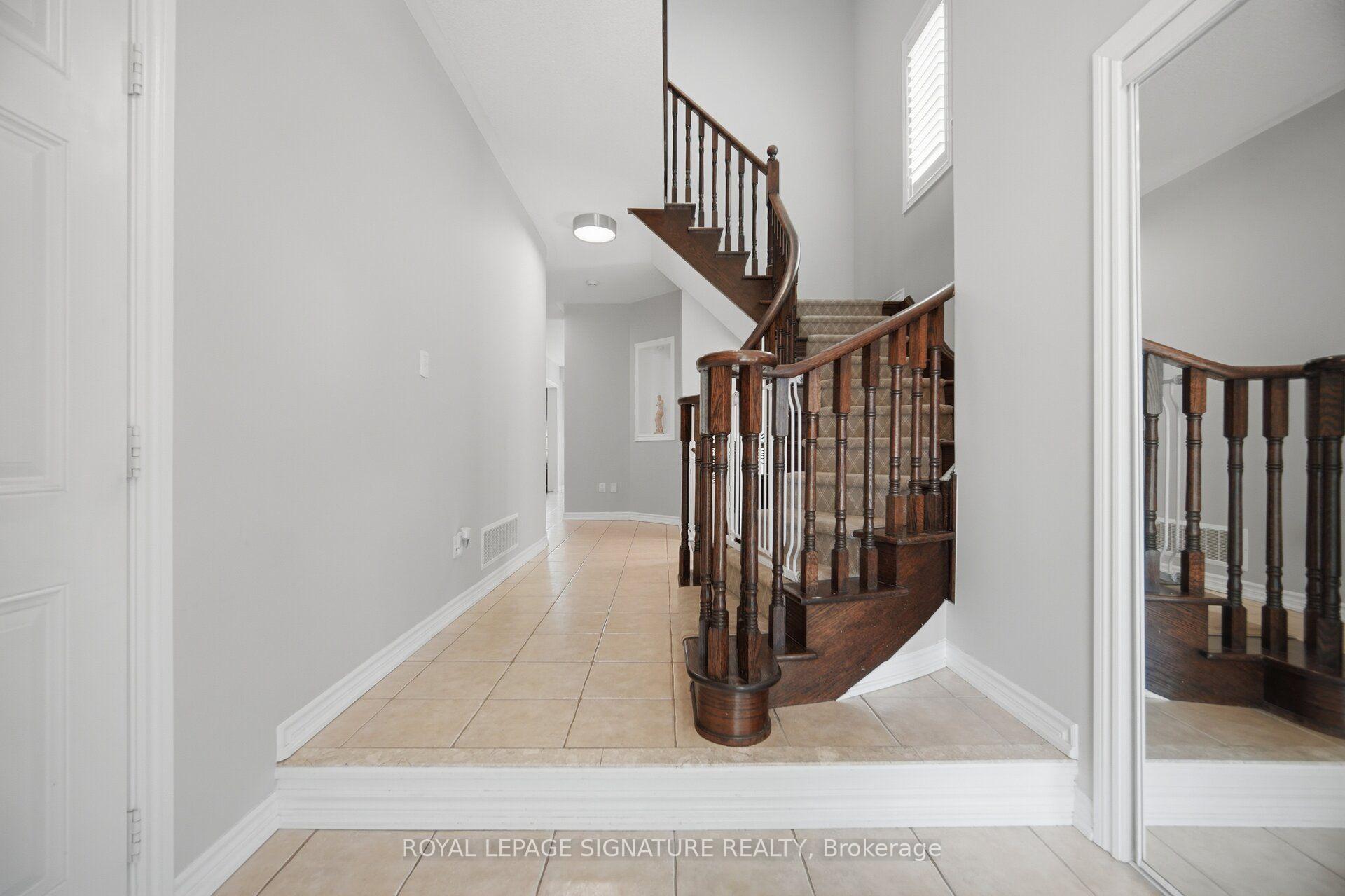 Photo 6 of 3059 Ferguson Drive, Burlington, Alton — HOMEH