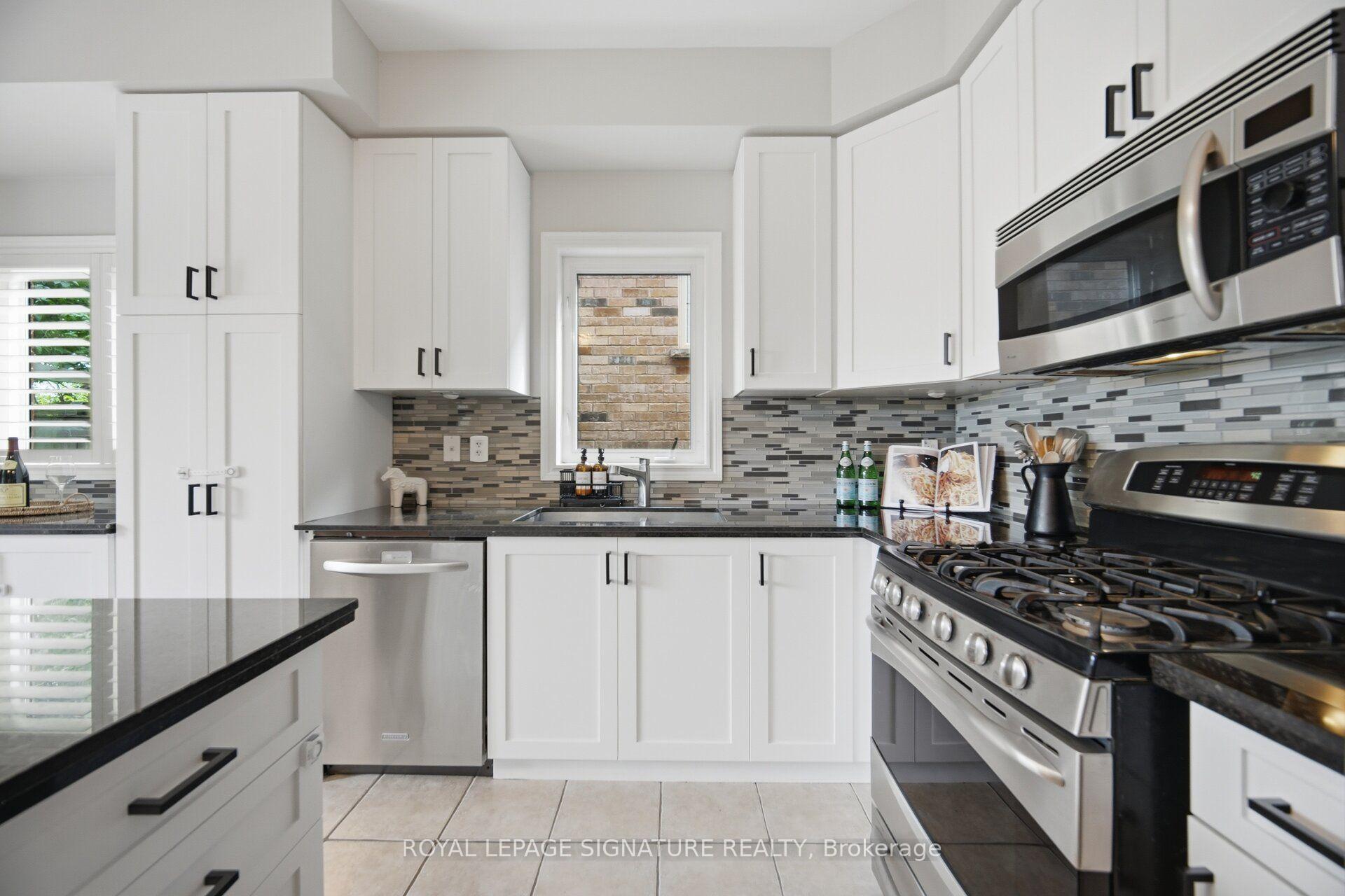Photo 15 of 3059 Ferguson Drive, Burlington, Alton — HOMEH