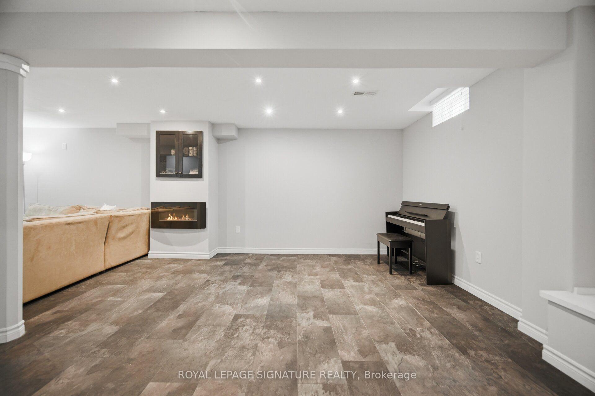 Photo 40 of 3059 Ferguson Drive, Burlington, Alton — HOMEH