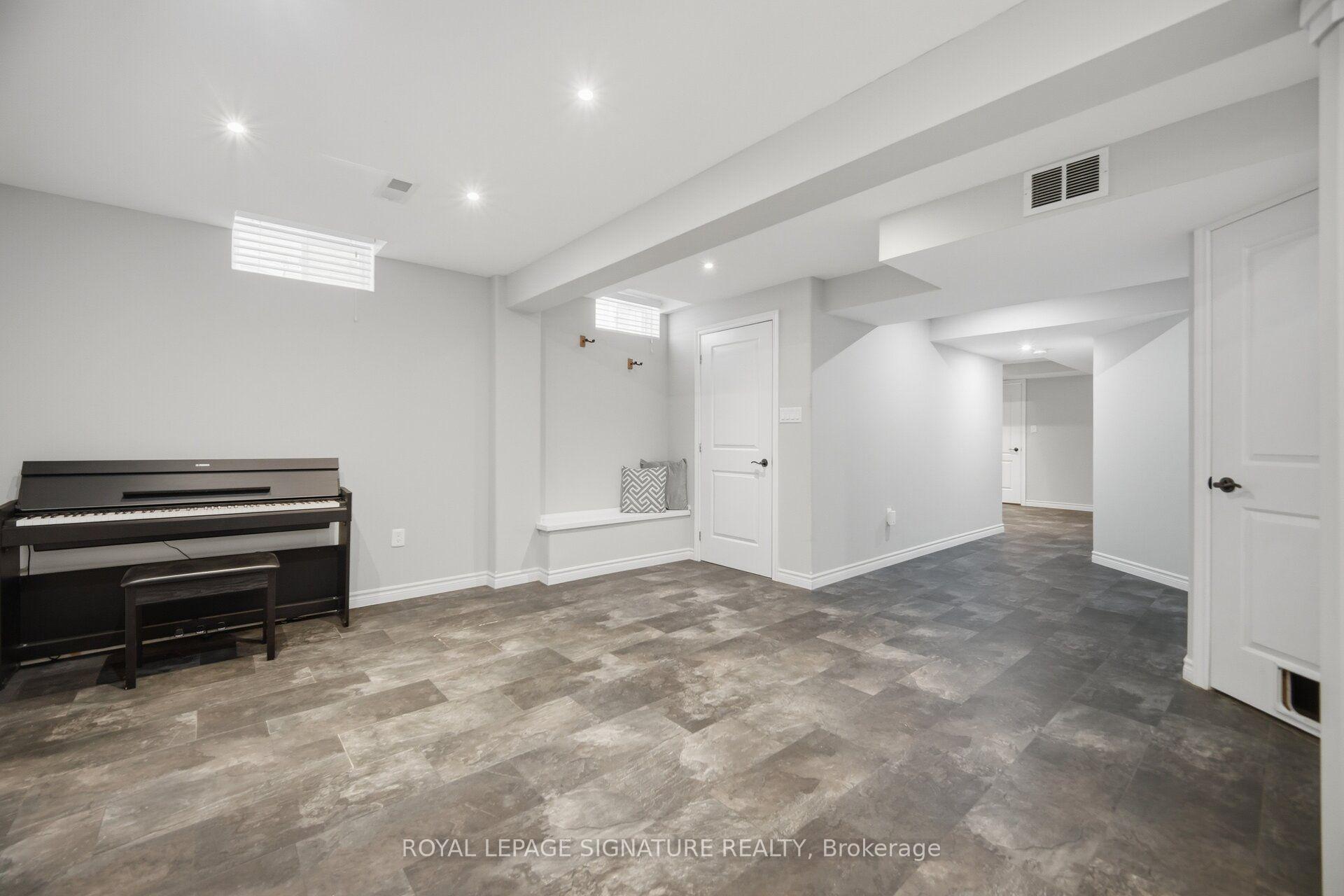 Photo 41 of 3059 Ferguson Drive, Burlington, Alton — HOMEH
