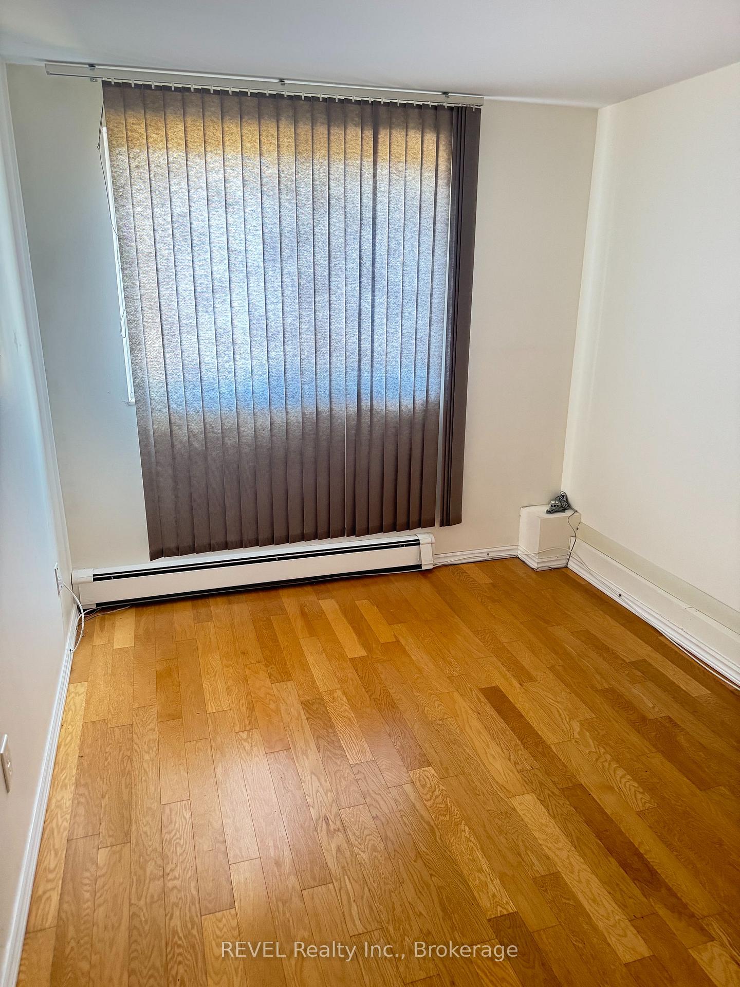 Photo 15 of Unit 401, 3955 Portage Road, Niagara Falls, Stamford — HOMEH