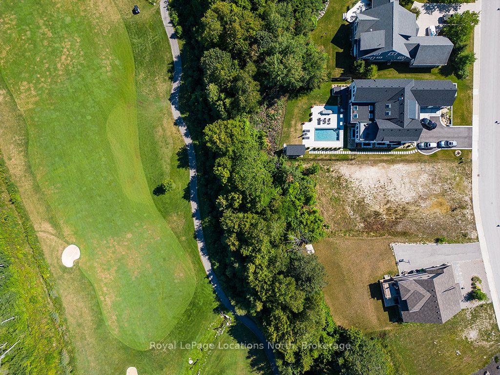 Photo 17 of 127 West Ridge Drive, Blue Mountains — HOMEH