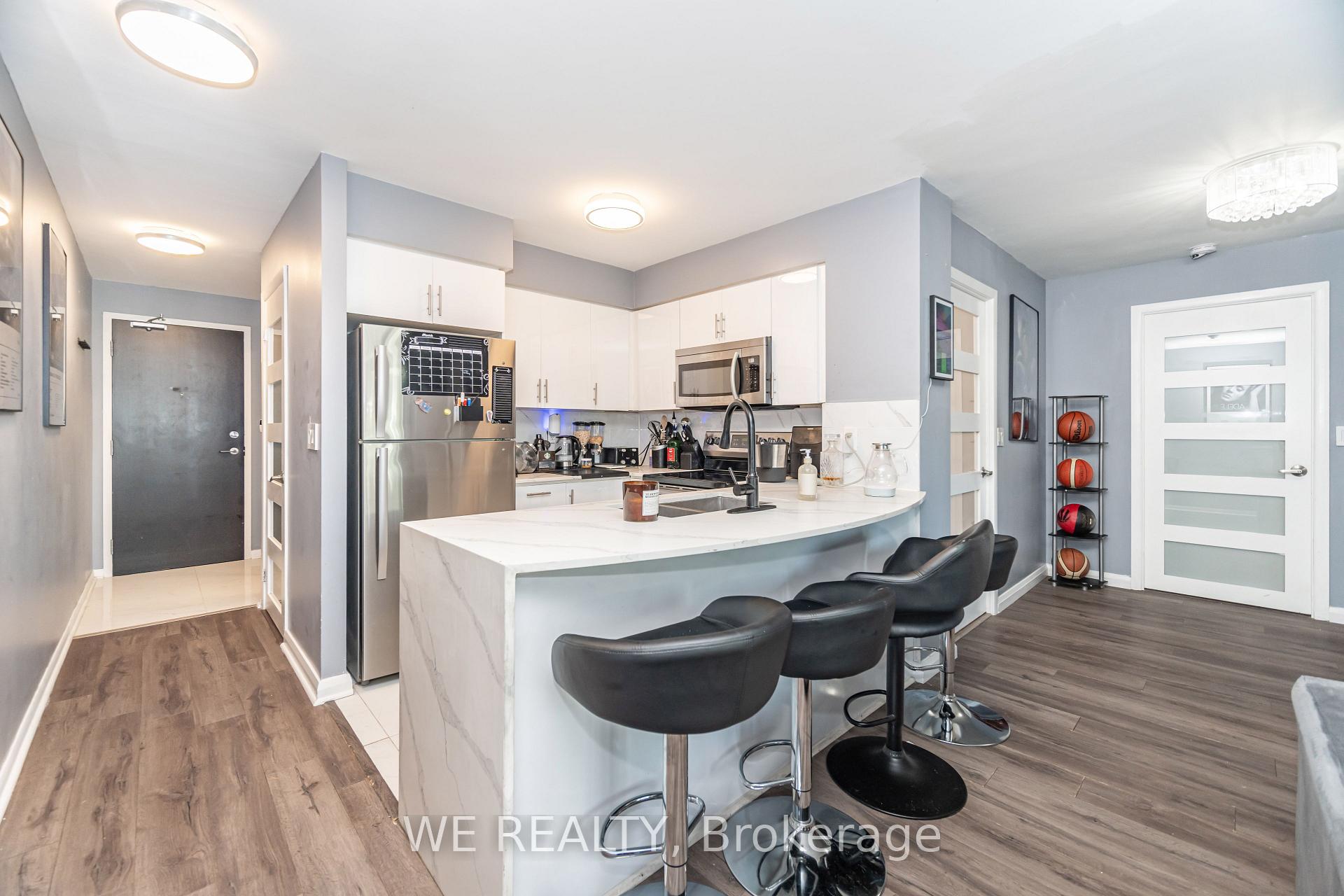Photo 2 of Unit 519, 231 Fort York Boulevard, Toronto, Niagara — HOMEH