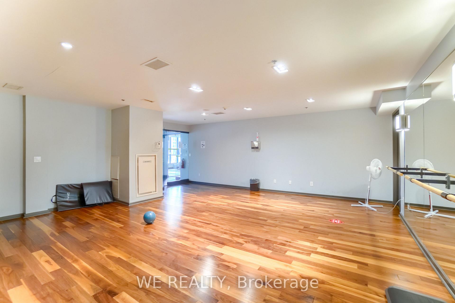 Photo 16 of Unit 519, 231 Fort York Boulevard, Toronto, Niagara — HOMEH