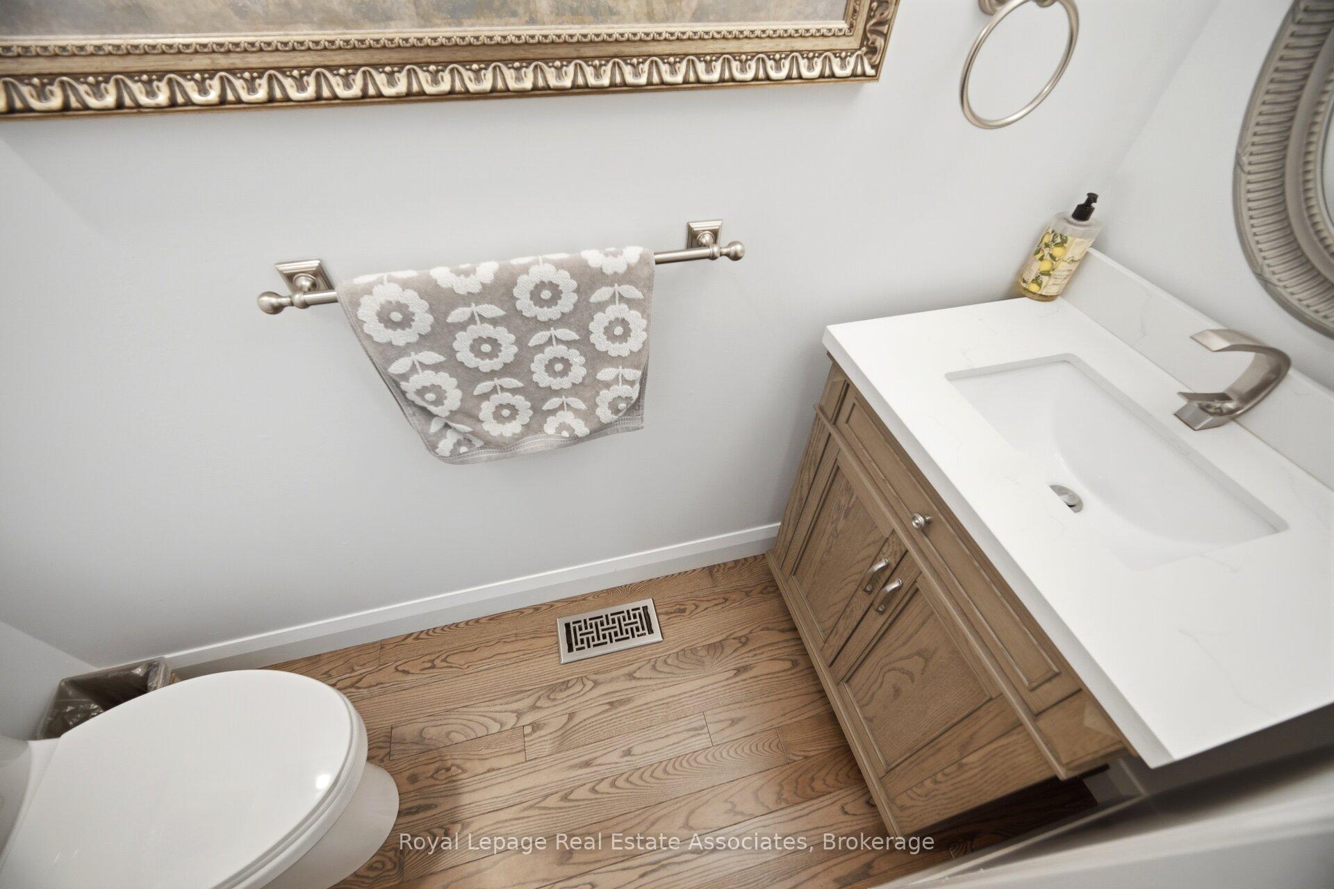 Photo 22 of 4119 Continental Drive, Burlington, Rose — HOMEH