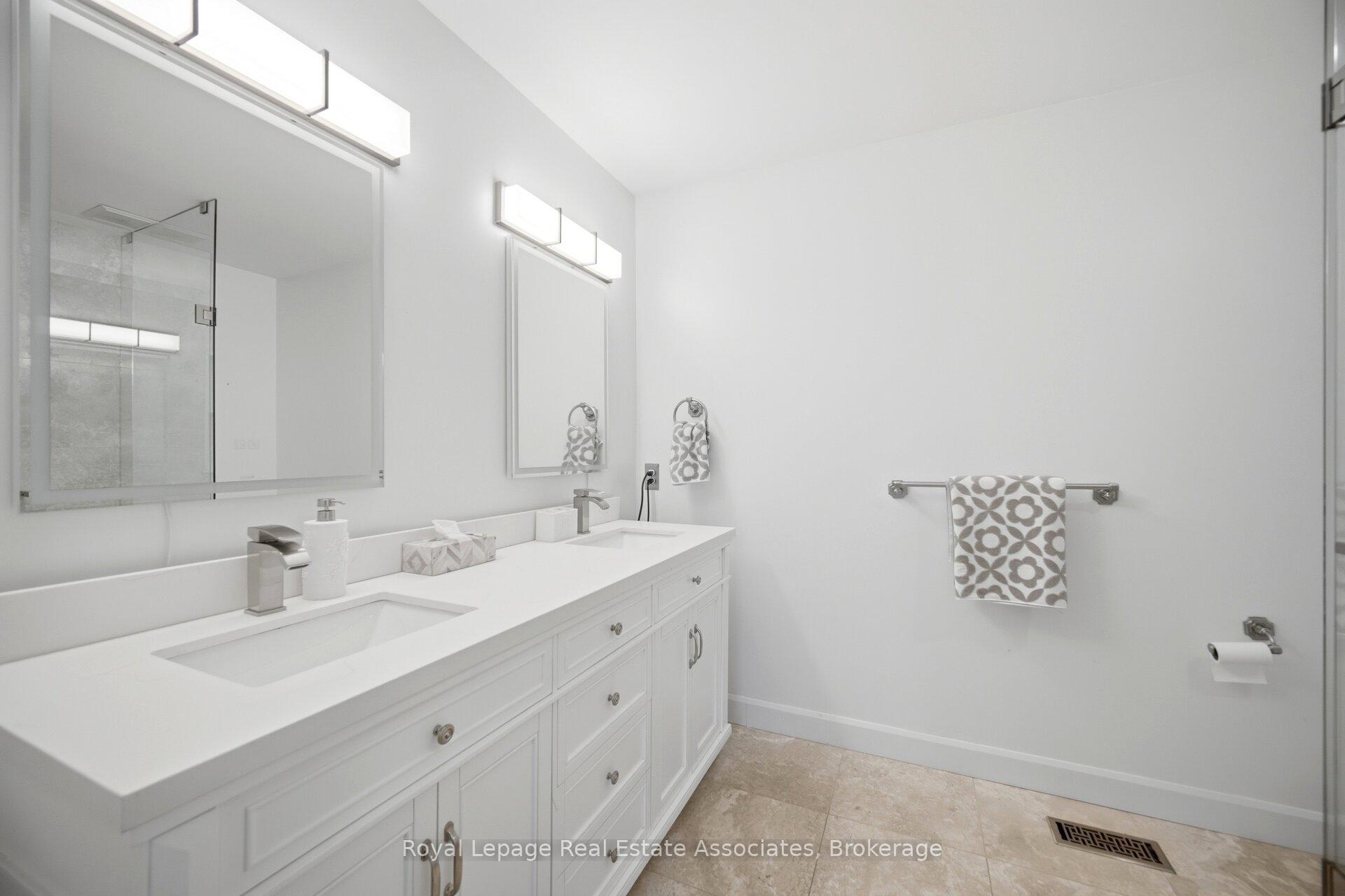 Photo 29 of 4119 Continental Drive, Burlington, Rose — HOMEH