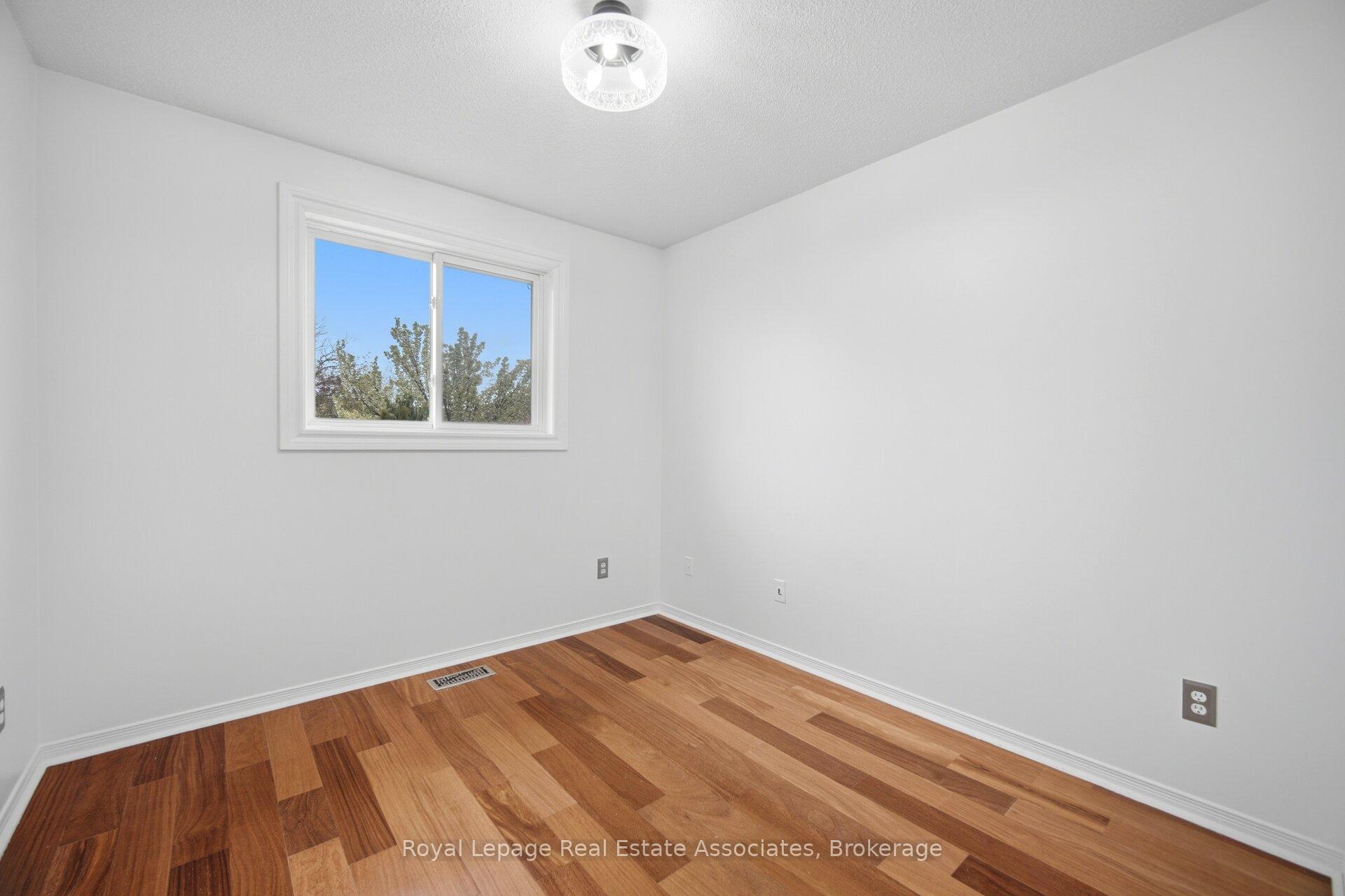Photo 33 of 4119 Continental Drive, Burlington, Rose — HOMEH
