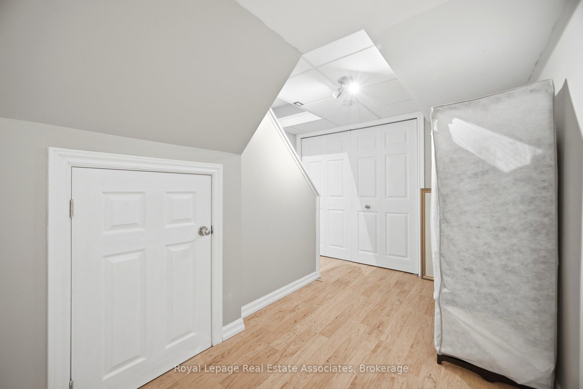 Photo 36 of 4119 Continental Drive, Burlington, Rose — HOMEH