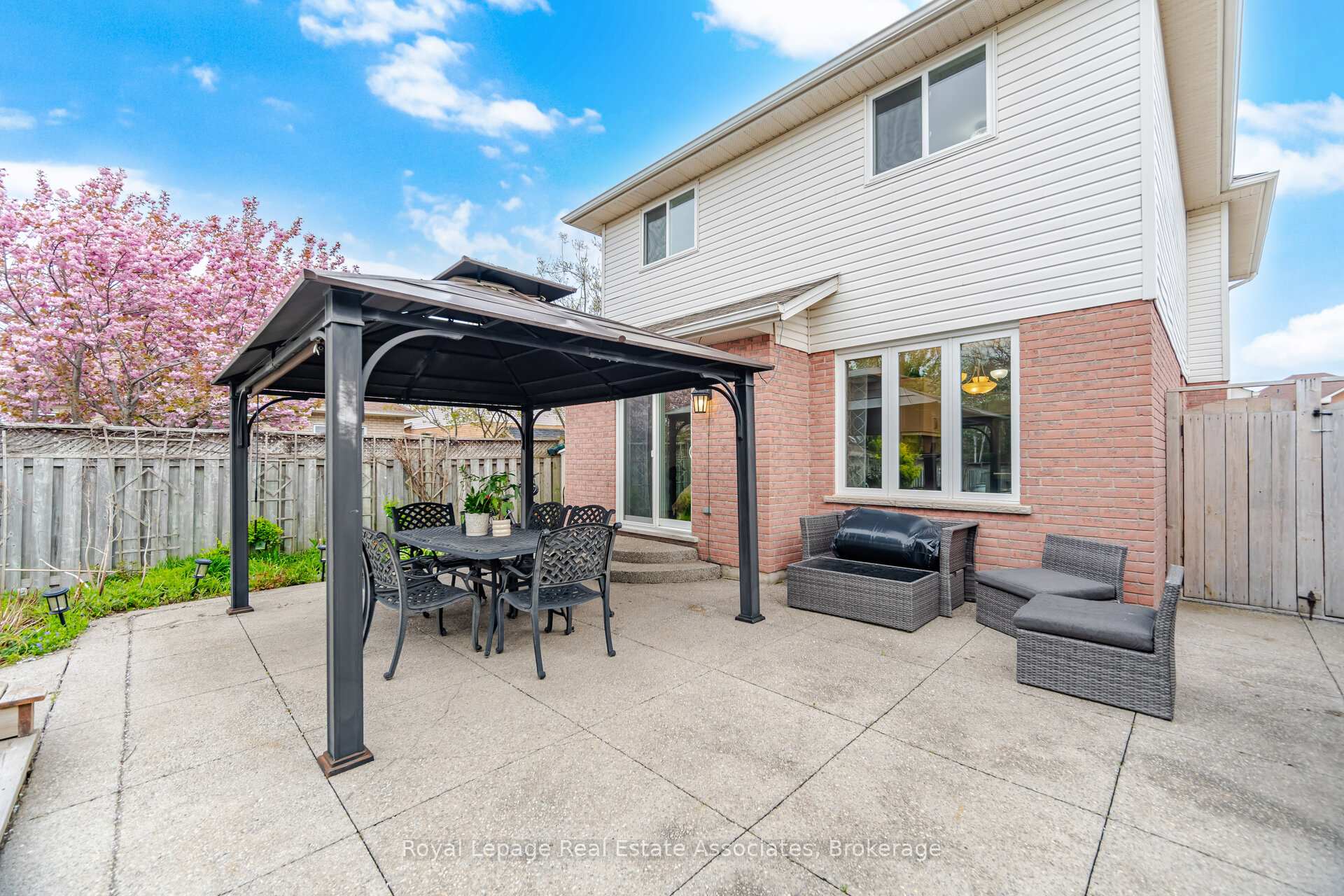 Photo 42 of 4119 Continental Drive, Burlington, Rose — HOMEH